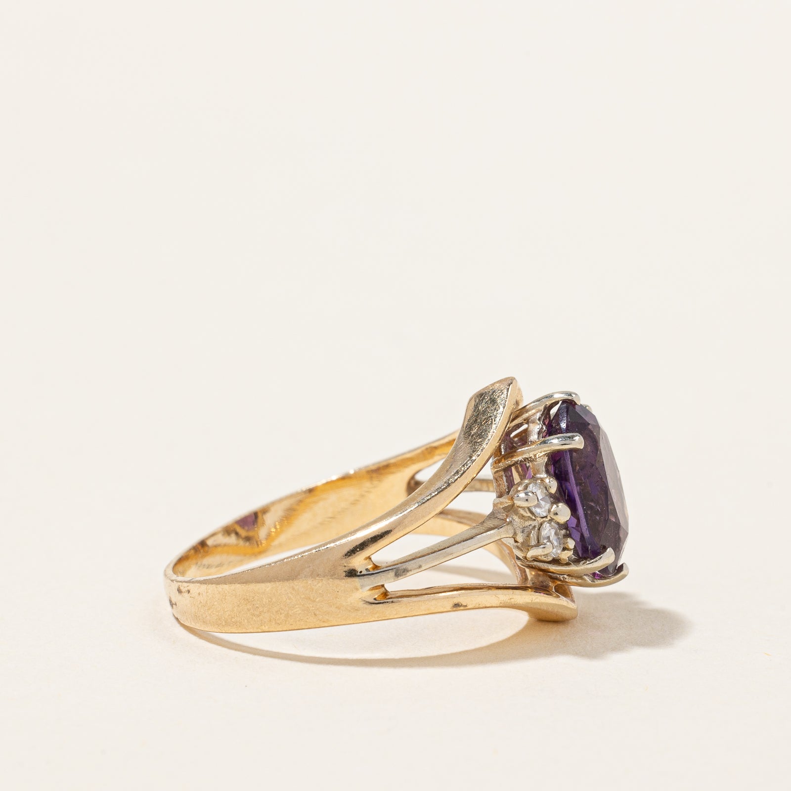 Amethyst & Diamond Ring | 1.50ct, 0.06ctw | SZ 5.25 |