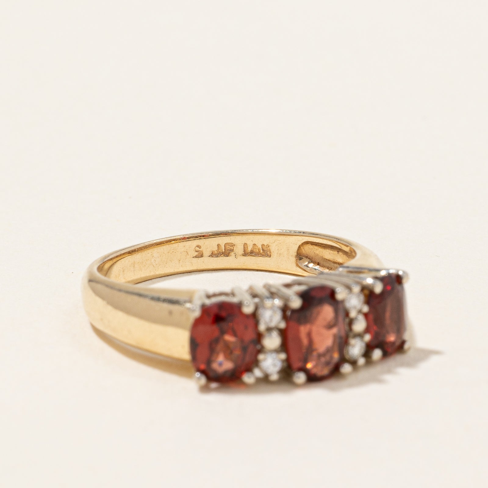 Garnet & Diamond Ring | 1.00ct, 0.04ctw | SZ 5 |