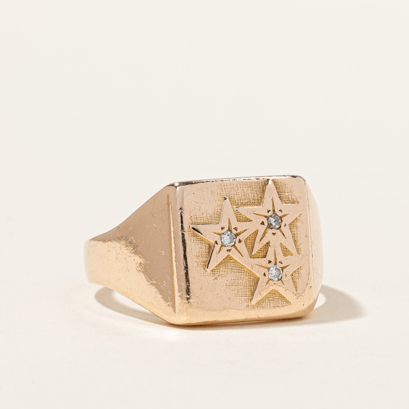 Diamond Star Design Signet Ring | 0.03ctw | SZ 10 |