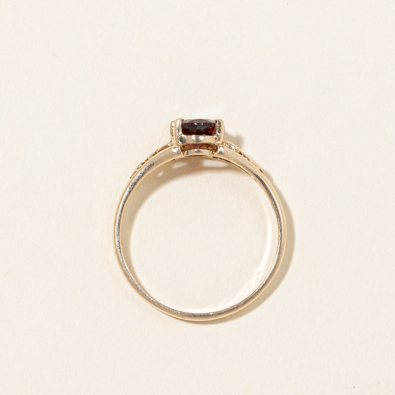 Garnet Ring | 0.72ct | SZ 6.75 |