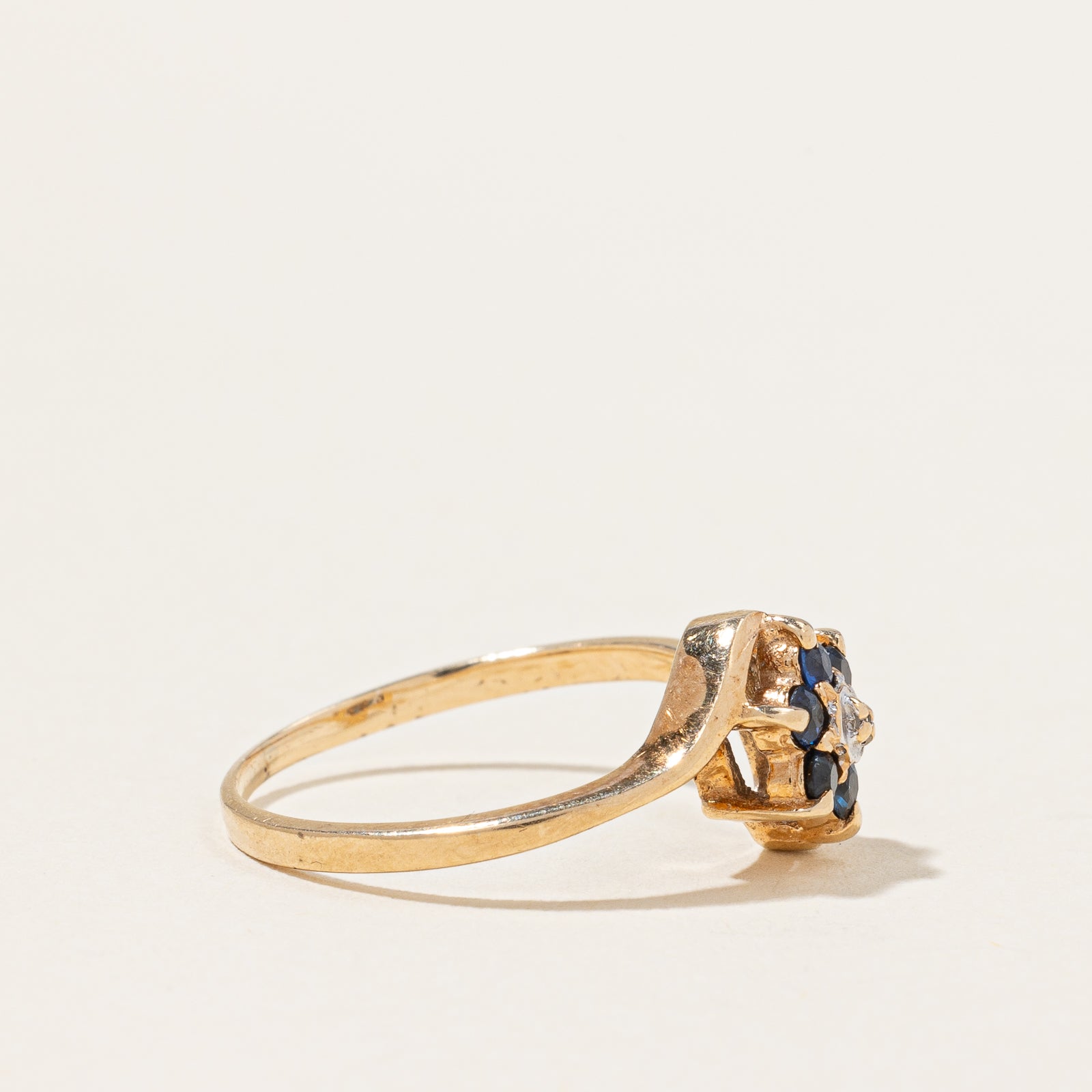 Sapphire & Diamond Ring | 0.15ctw, 0.005ct | SZ 5.25 |