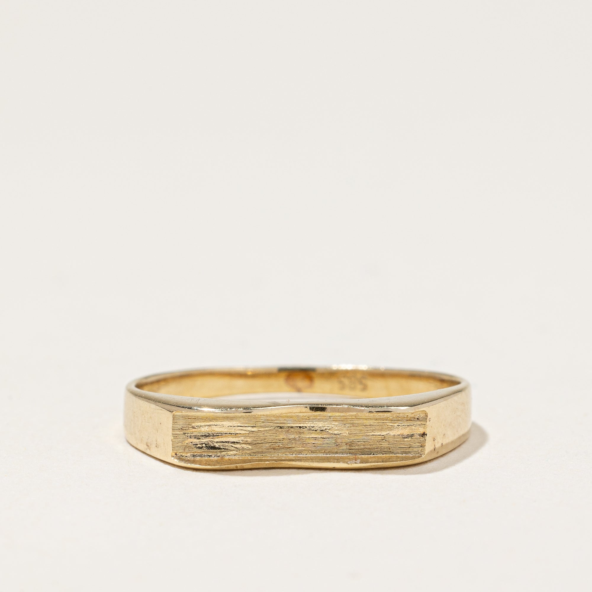 14k Yellow Gold Textured Ring | SZ 5 |