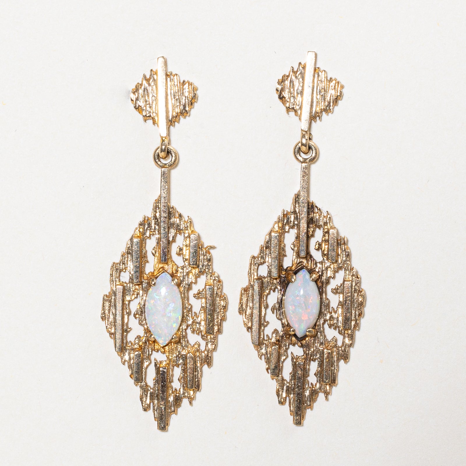 Boucles d'oreilles pendantes en opale | 0,60 ct | 