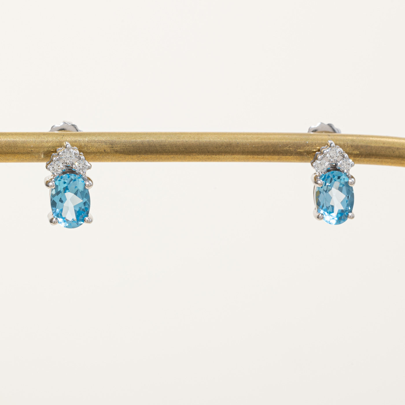 Boucles d'oreilles en topaze et diamants | 1,50 ct, 0,12 ct | 