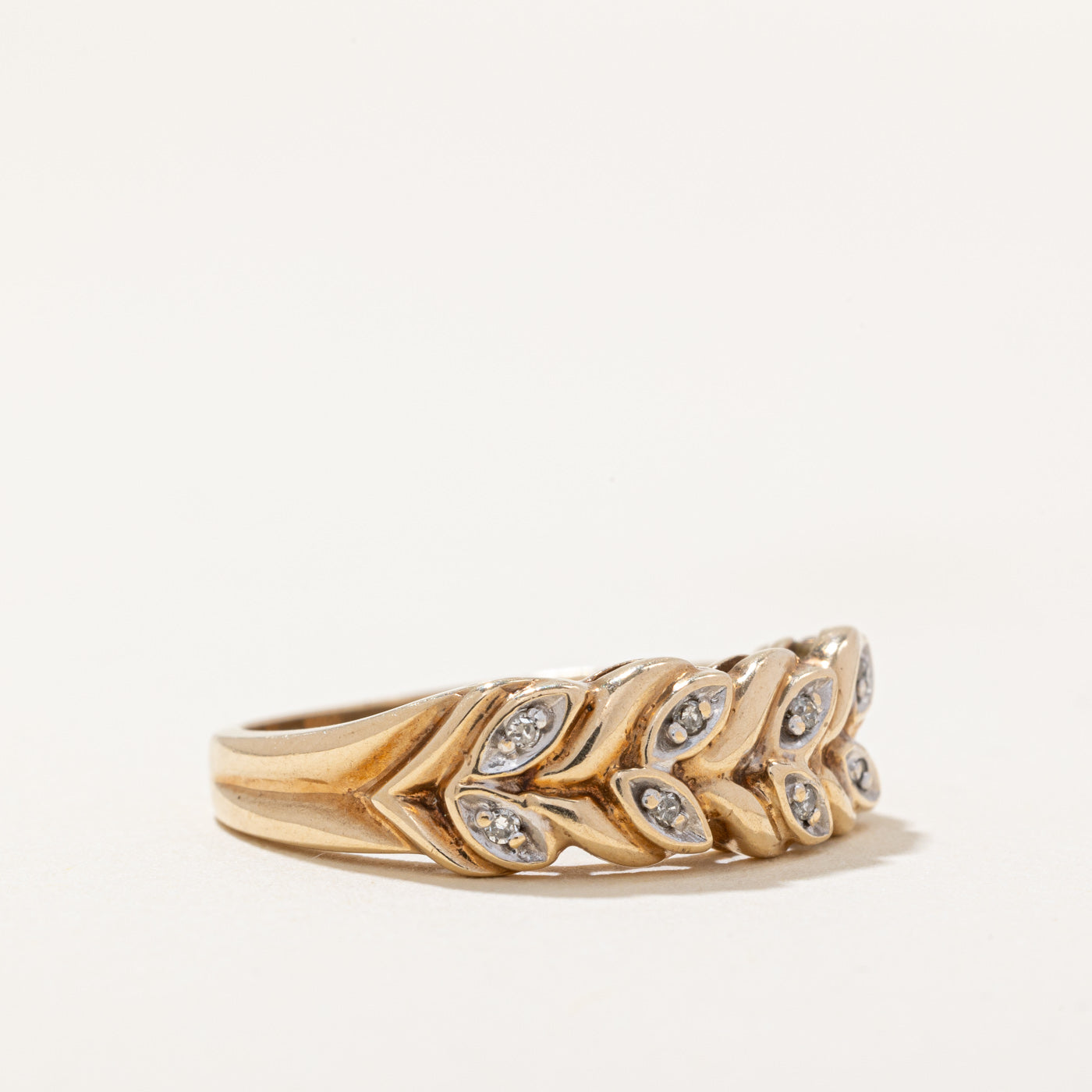 Diamond Vine Ring | 0.02ctw | SZ 6.25 |