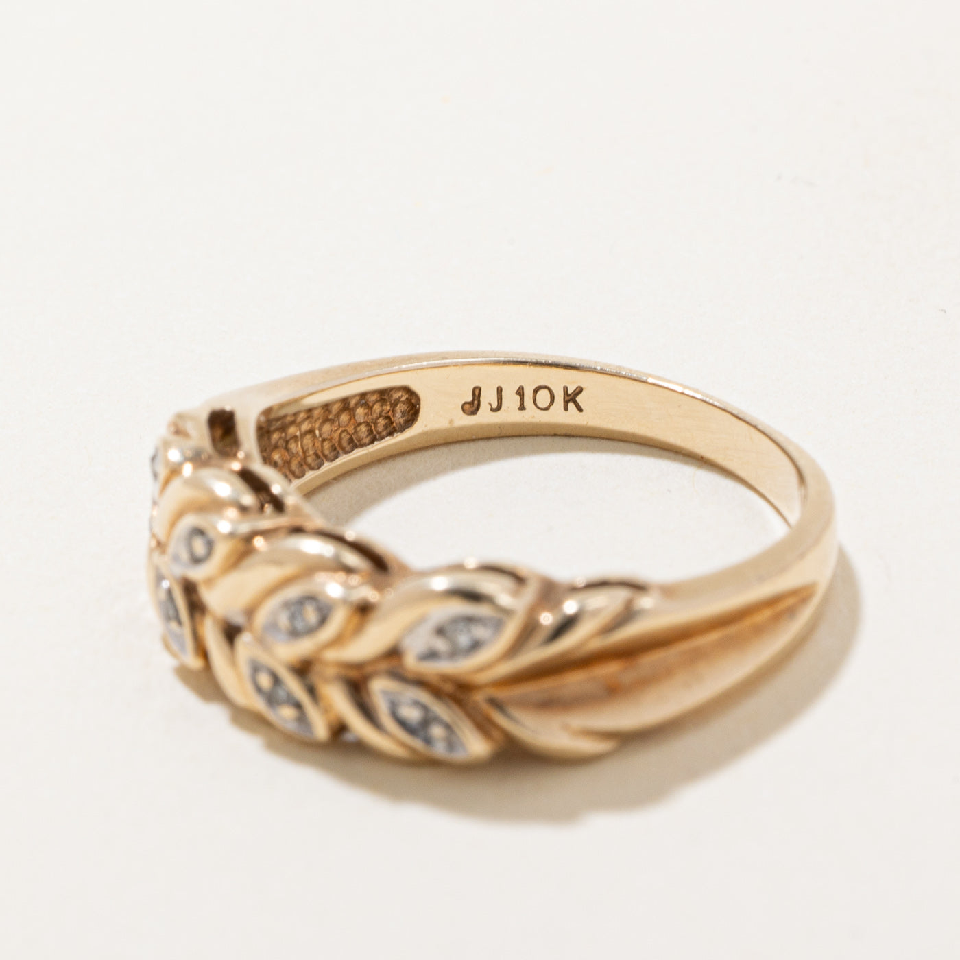Diamond Vine Ring | 0.02ctw | SZ 6.25 |