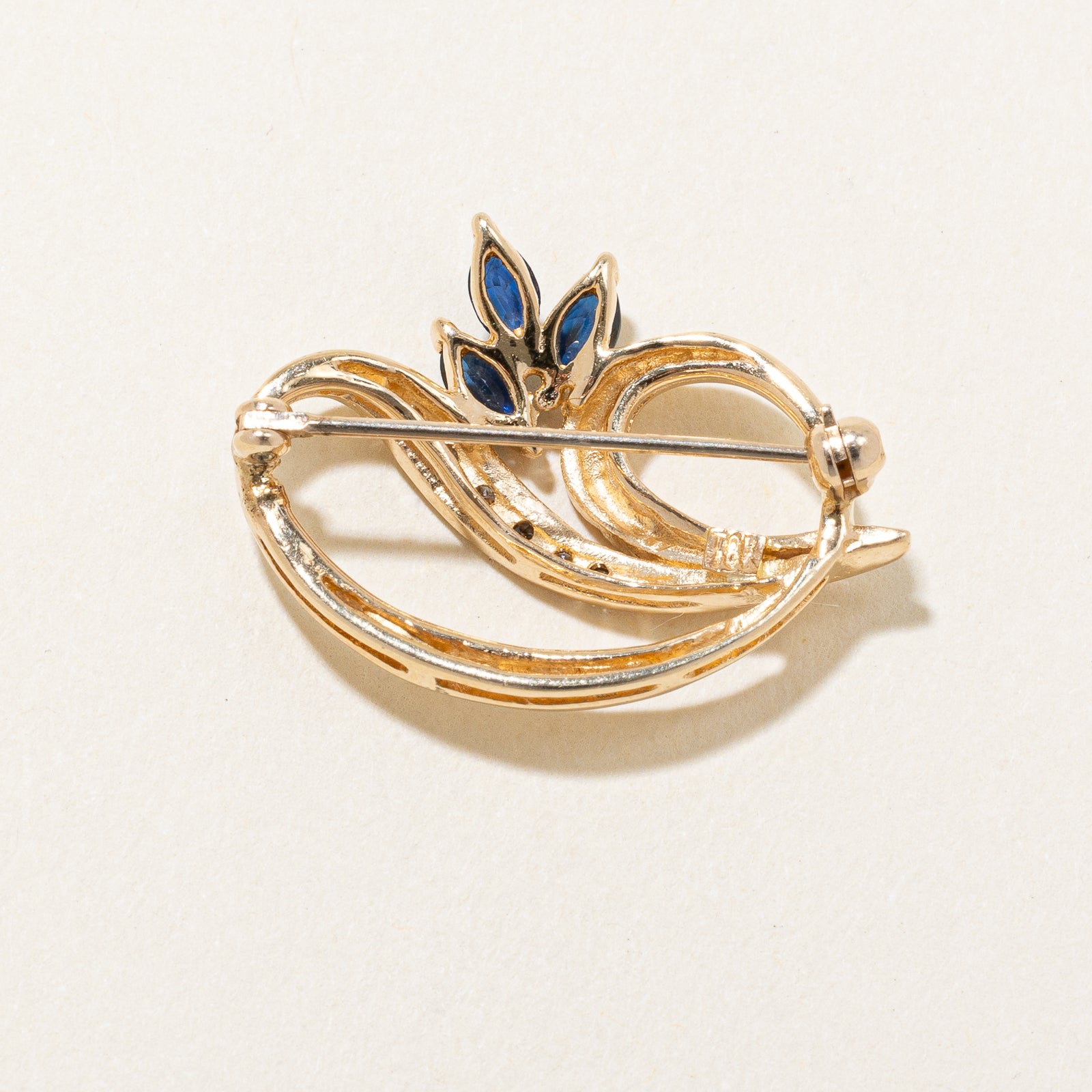 10K Yellow Gold Sapphire and Diamond Brooch | 0.69ctw, 0.14ctw