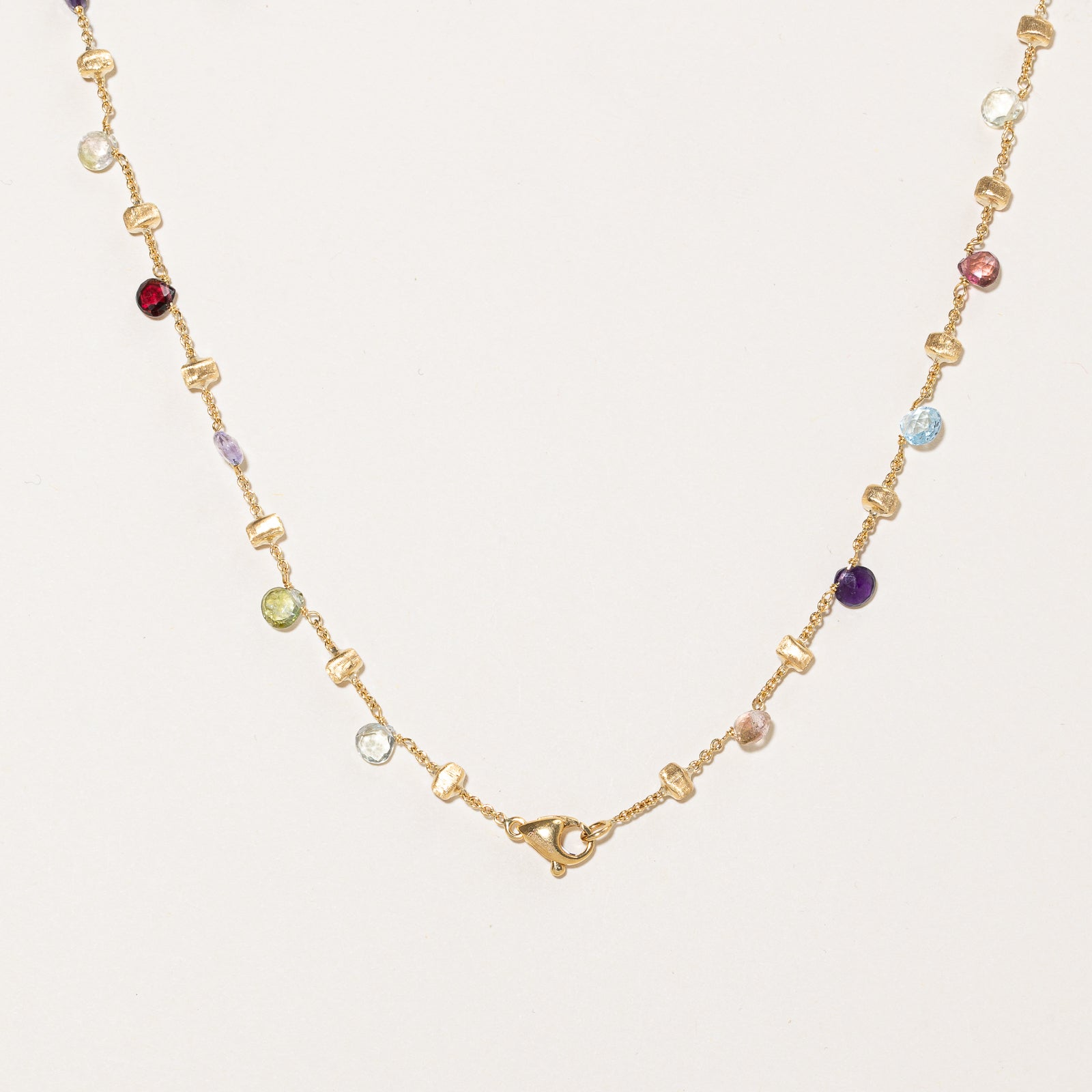 Collier sautoir « Marco Bicego by Birks » en or jaune 18 carats, orné de multiples pierres précieuses et de diamants | 10,5 carats au total | 35,5 cm 