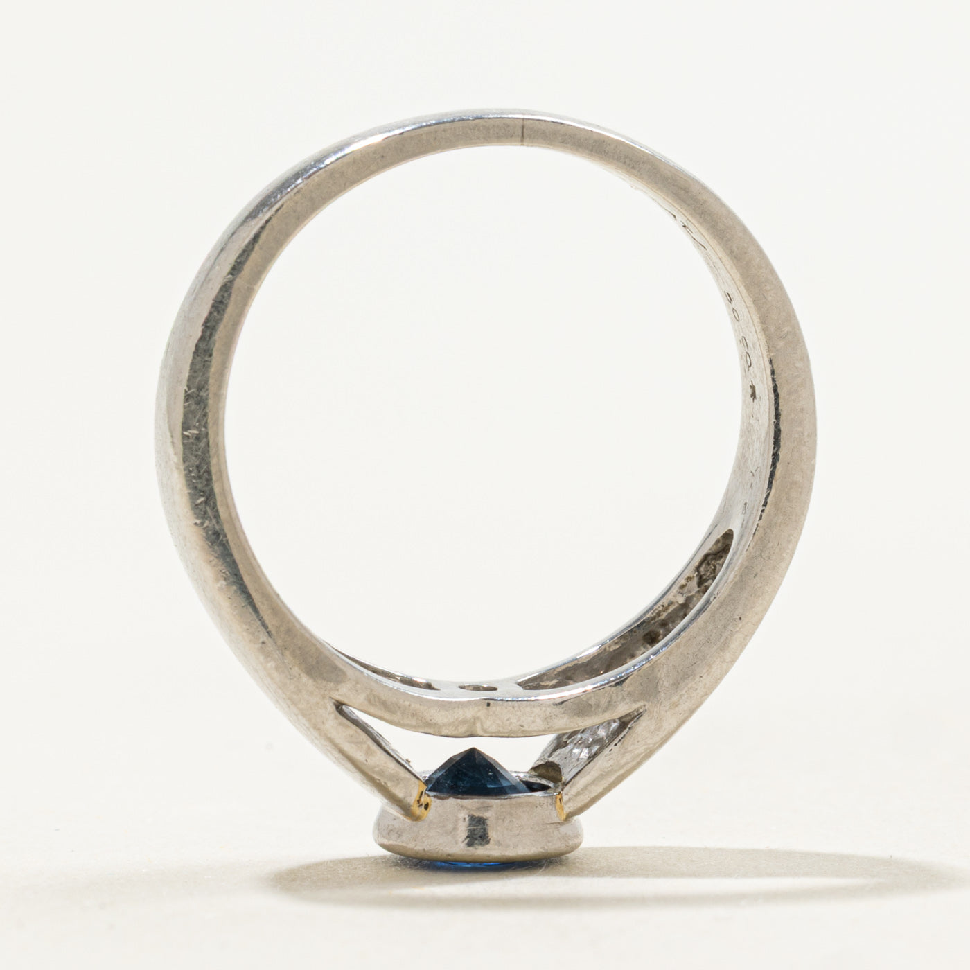 Bague solitaire en platine et saphir | Taille 5,5 | 