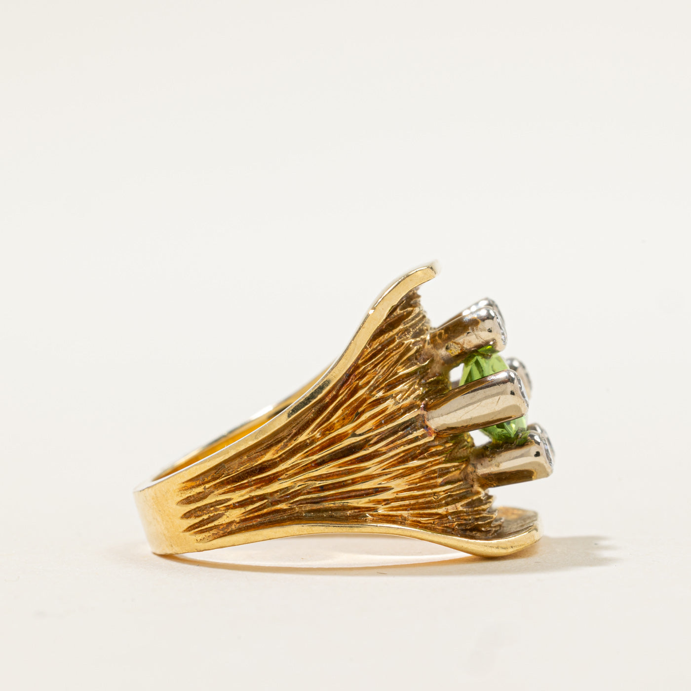 Peridot & Diamond Unique Design Ring | 1.25ct, 0.24ctw | SZ 6.5 |