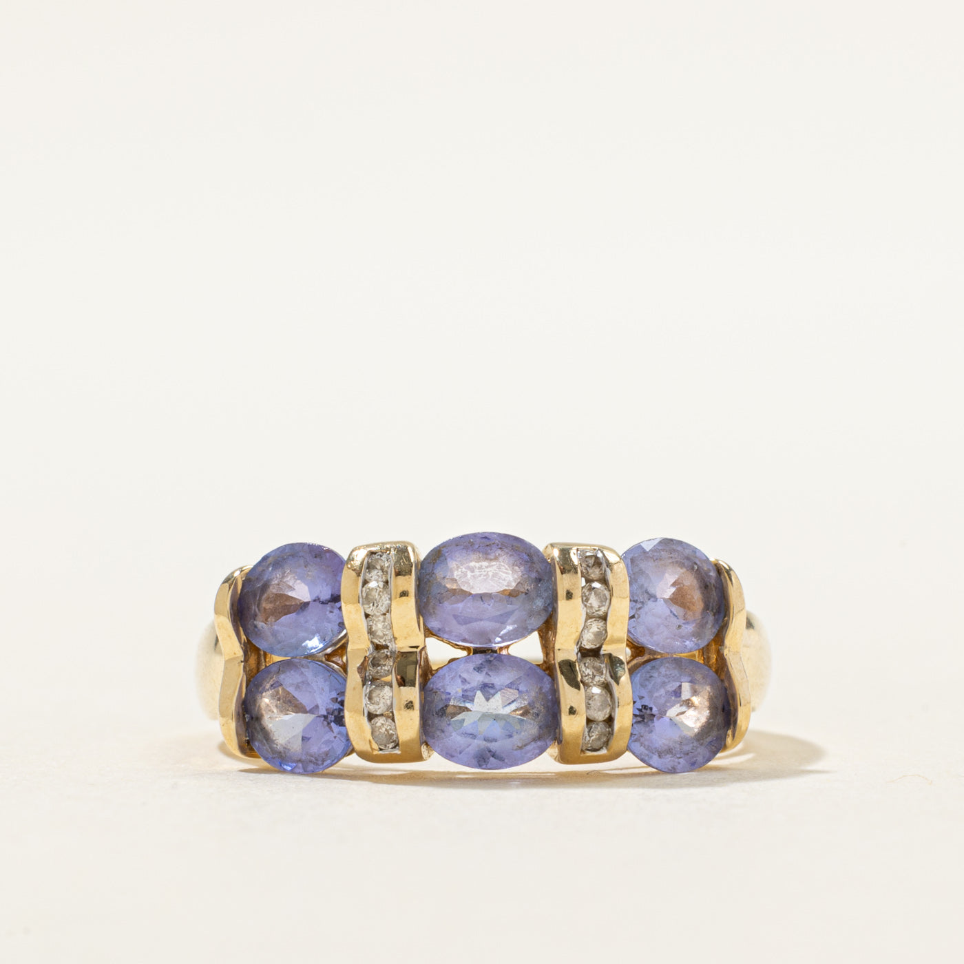 Tanzanite & Diamond Ring | 2.50ctw, 0.10ctw | SZ 7 |