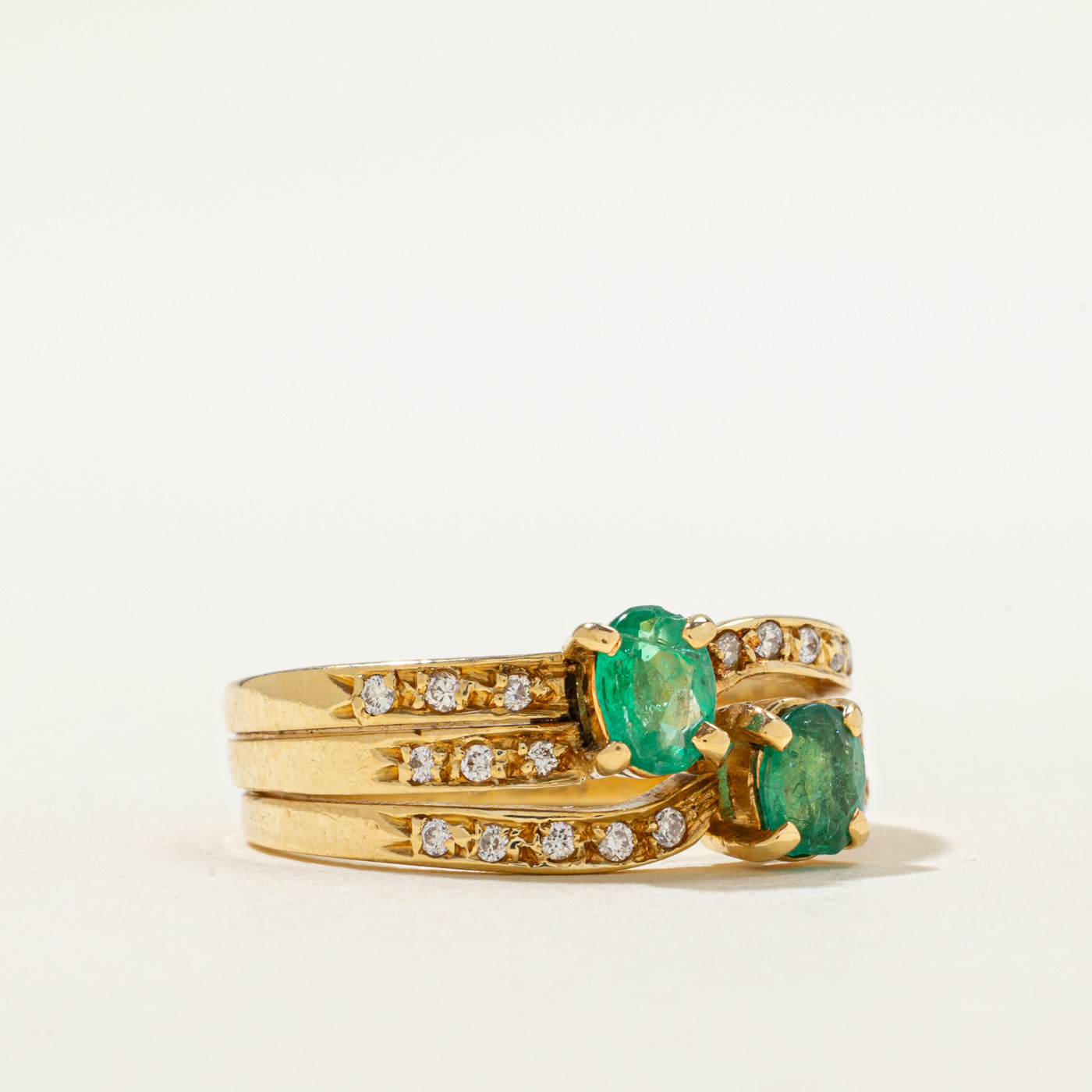 Emerald & Diamond Ring | 0.60ctw, 0.22ctw | SZ 7.25 |