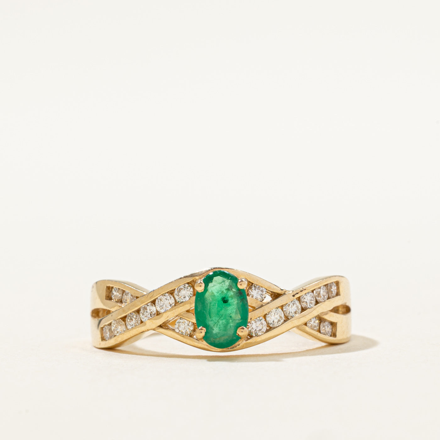 Effy' Diamond & Emerald Ring | 0.27ctw, 0.44ct | SZ 7 |