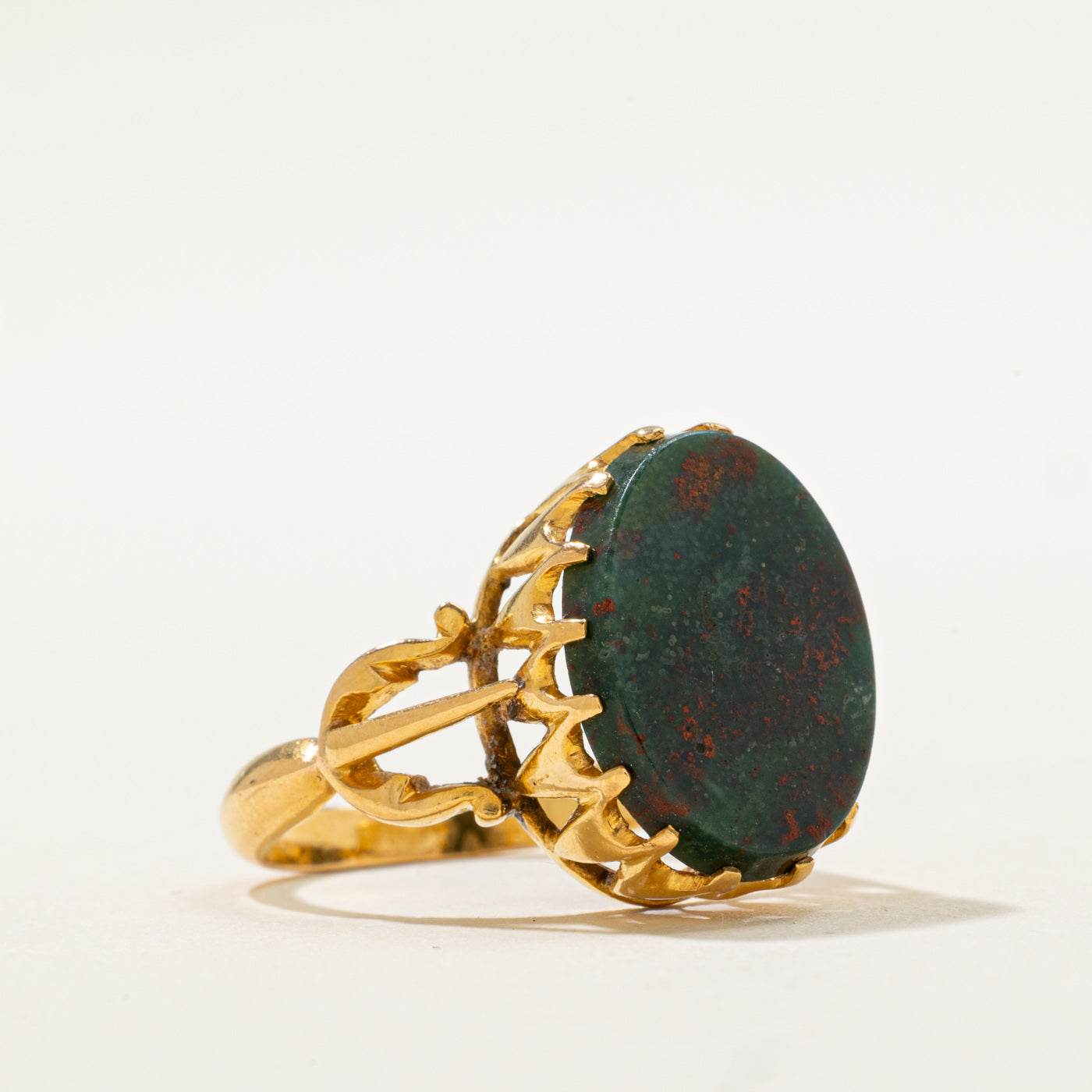 Antique Bloodstone Cocktail Ring | 4.00 ct | SZ 4.5 |