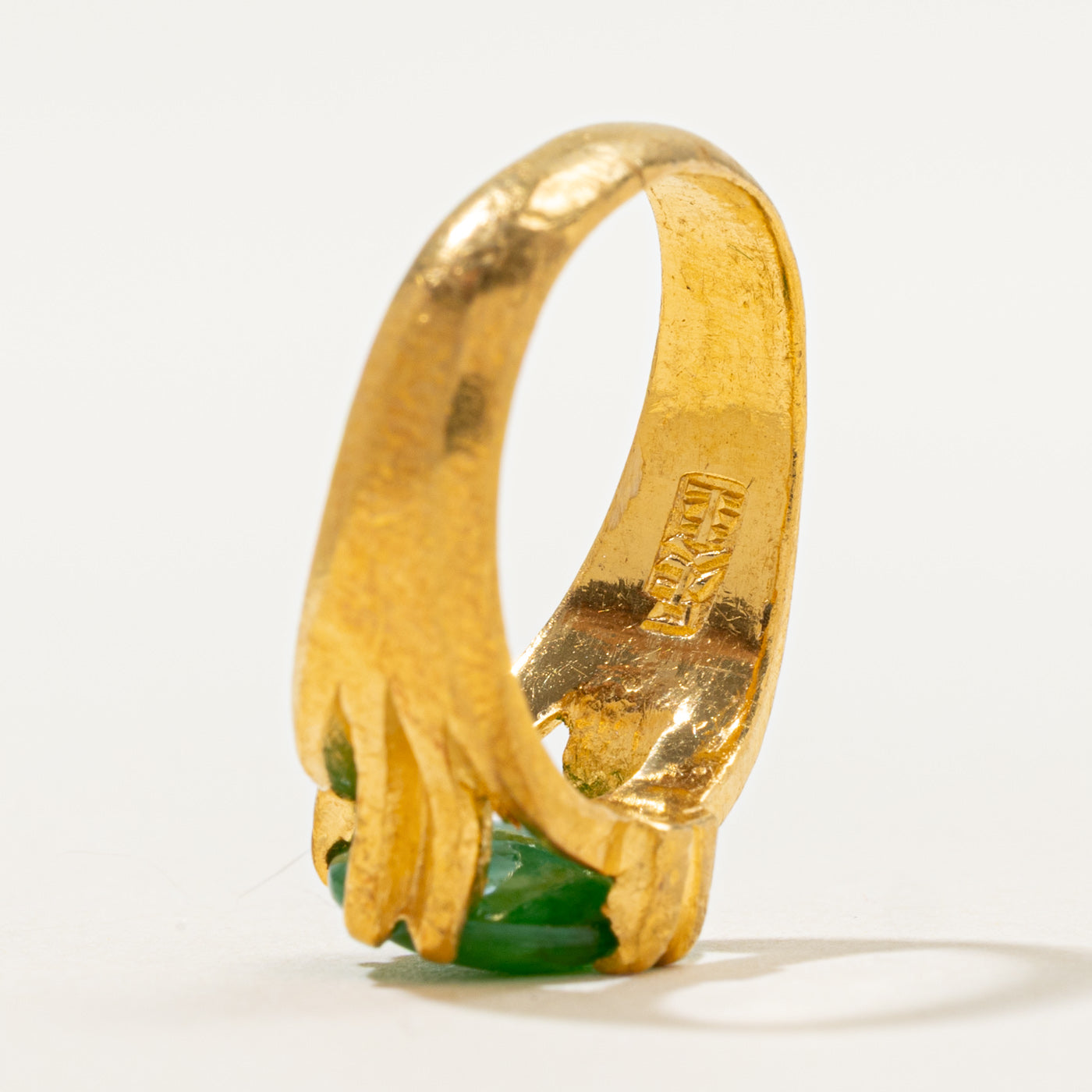 Oval Jadeite Solitaire Ring | 2.70ct |