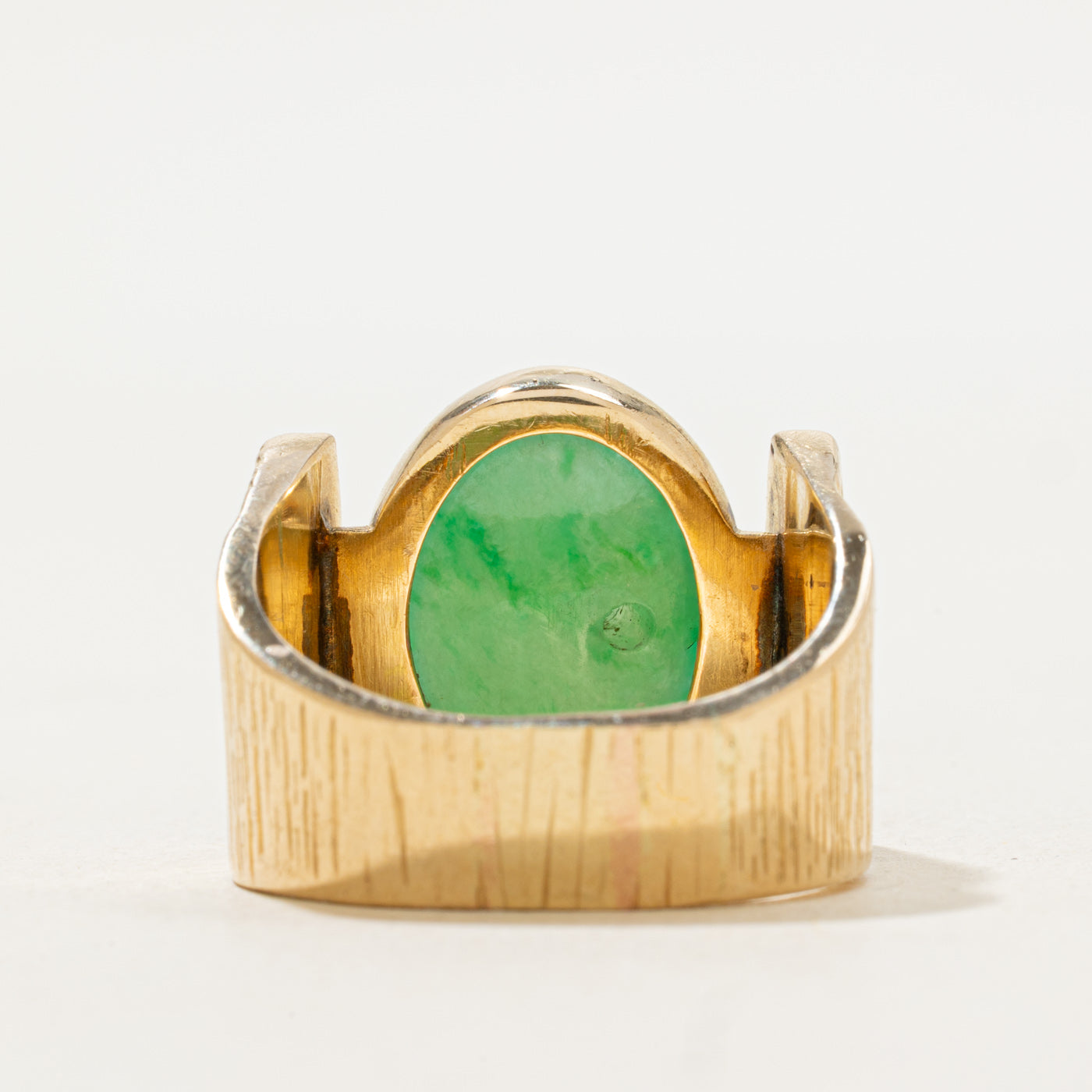 Bague cocktail texturée en jade | 16,00 ct | Taille 8 |