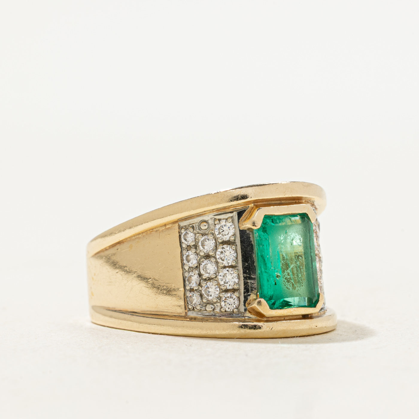 Emerald & Diamond Domed Cocktail 14k Ring | 1.4ct, 0.22ctw | SZ 5.5 |