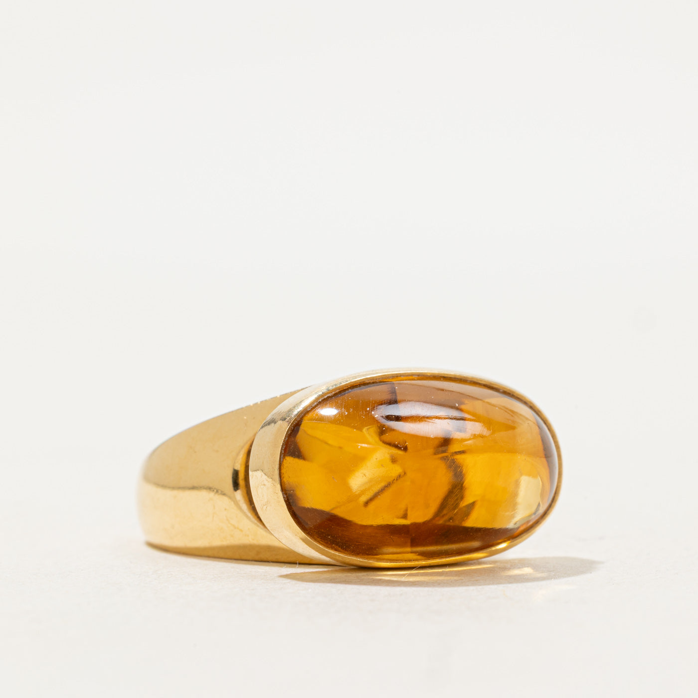 Cabochon Citrine Cocktail 18k Ring | 15.00ct | SZ 7 |