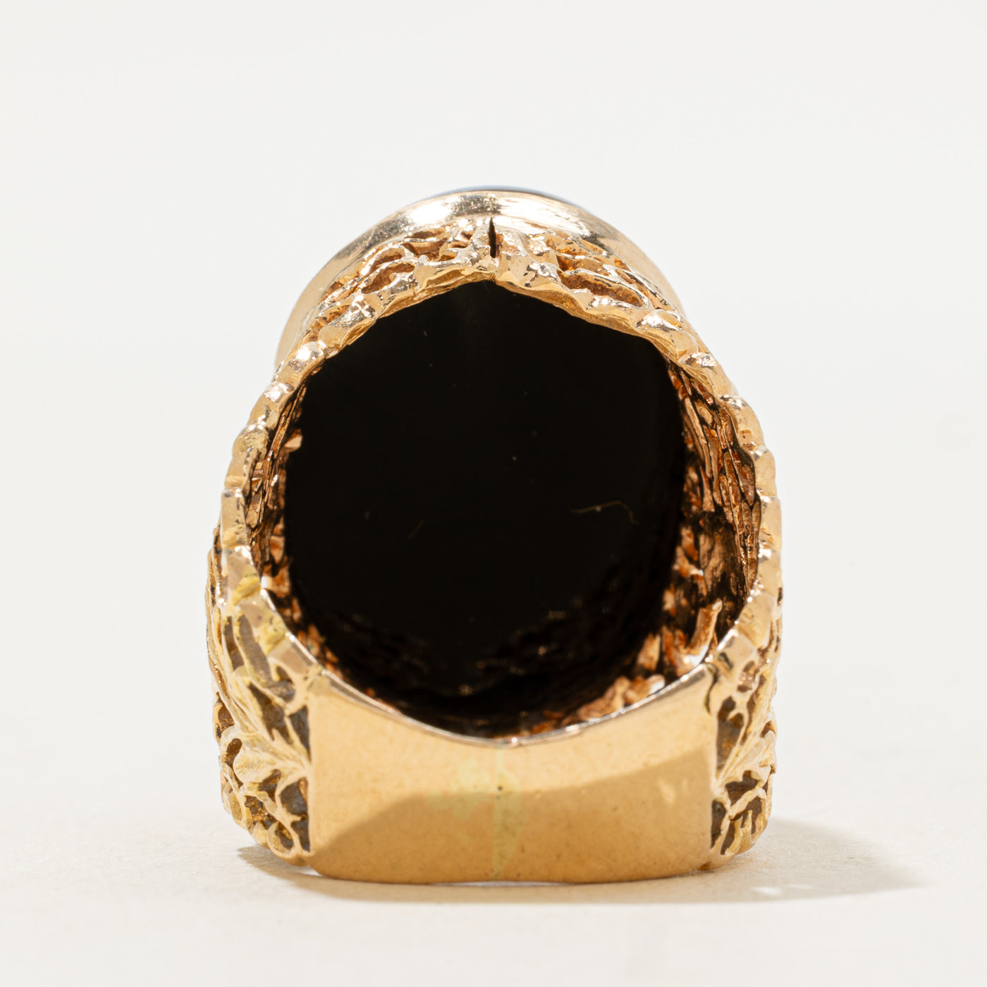 Intaglio Carved Onyx Ring | 11.00ct | SZ 7 |