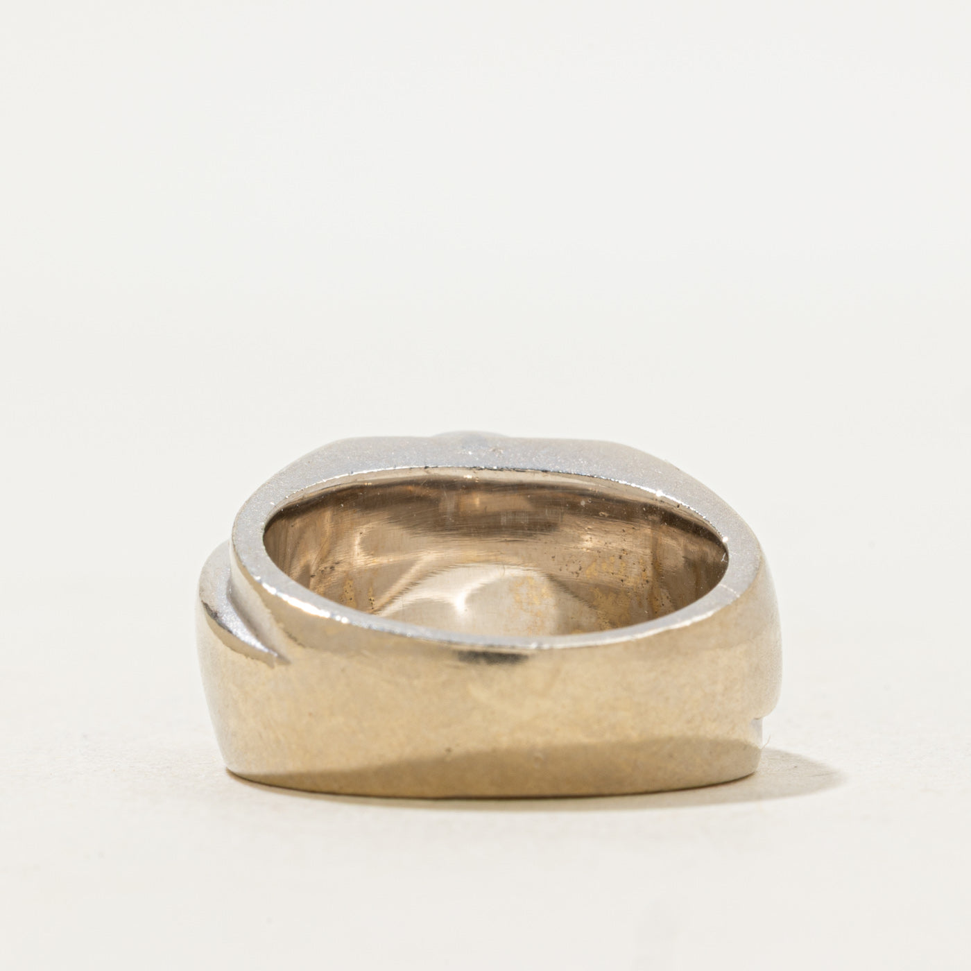 Bague saphir étoile noire et diamants | 2,00 ct, 0,10 ct au total | Taille 6,5 |