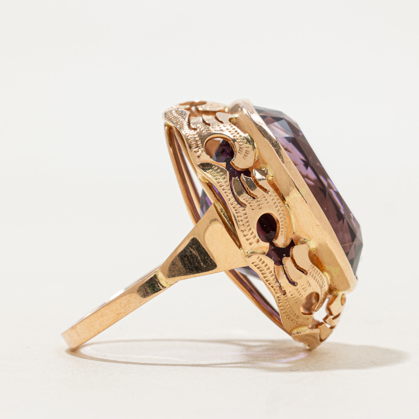 Bague cocktail en améthyste | 25,00 ct | Taille 7,75 |