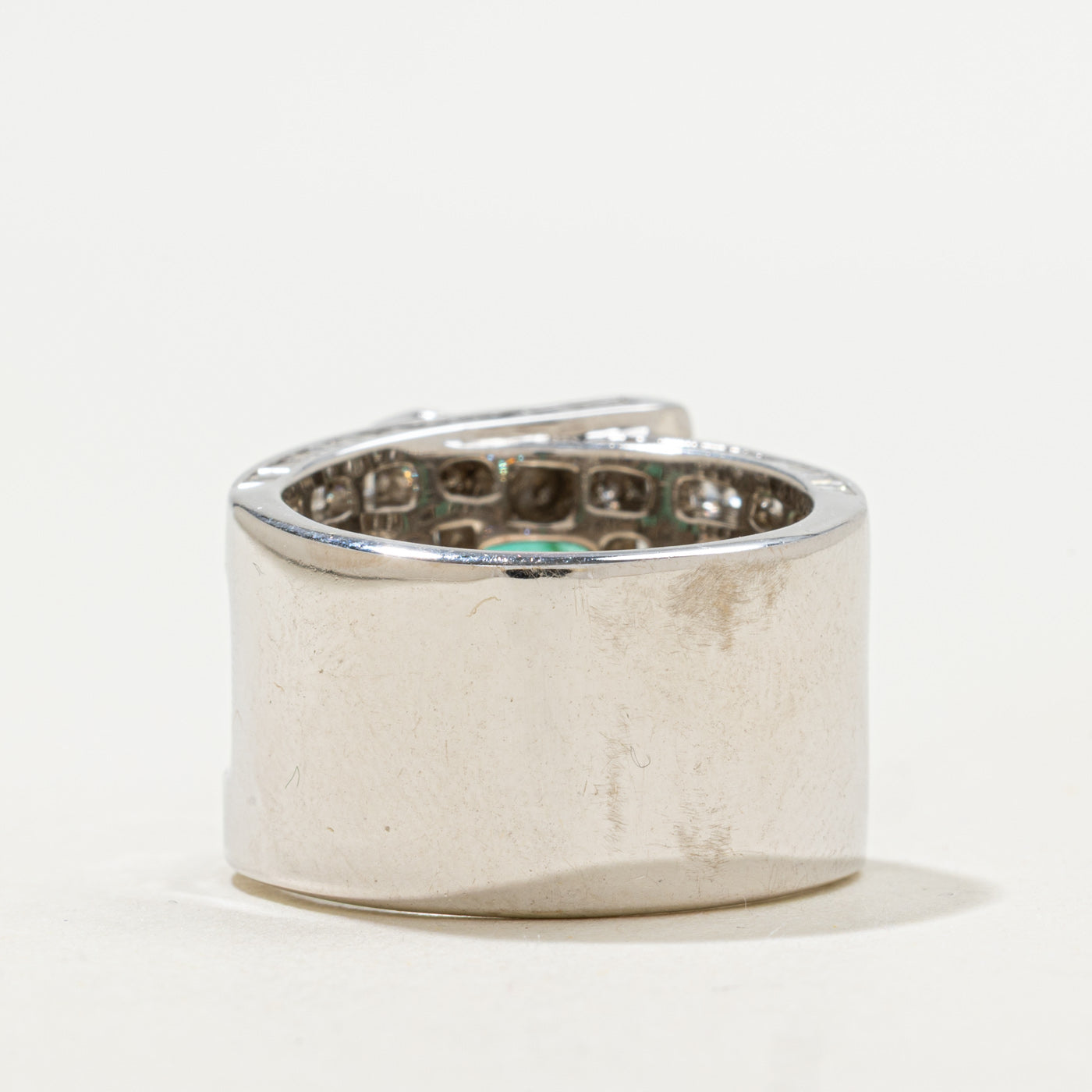 Bague statement émeraude et diamants | 2,78 ct, 2,66 ct au total | Taille 7,5