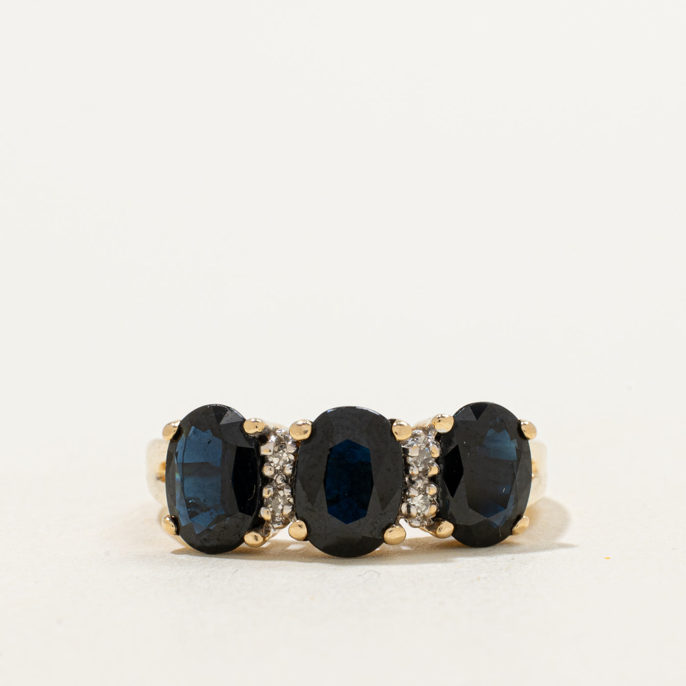 Sapphire & Diamond 14k Ring | 3.0ctw, 0.02ctw | SZ 6.5 |