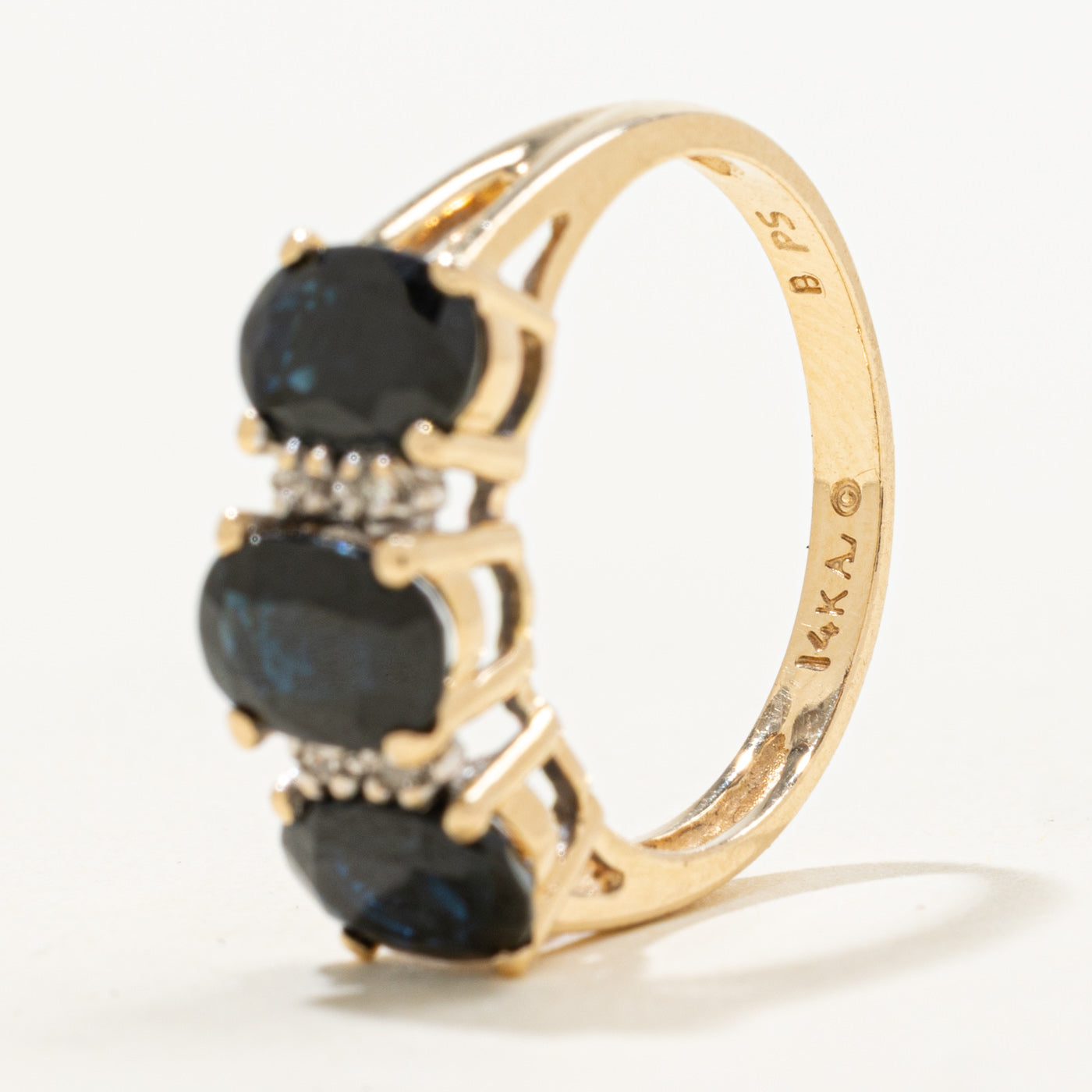 Sapphire & Diamond 14k Ring | 3.0ctw, 0.02ctw | SZ 6.5 |