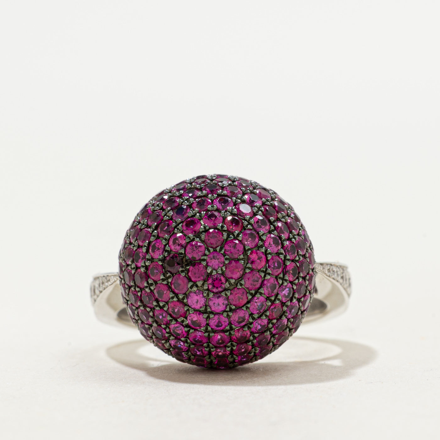 Bague cocktail rubis et diamants | 3,31 ct, 0,29 ct | Taille 6,5 | 
