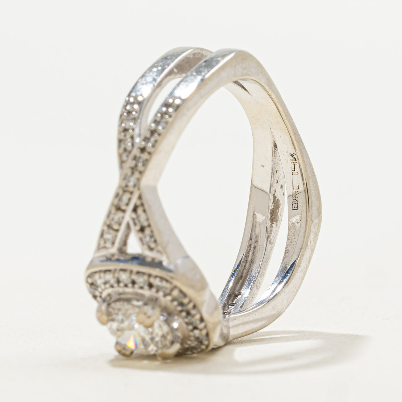 Bague de fiançailles Diamond Halo Crossover | 0,80 carat, taille 7,25 | SI2, je |