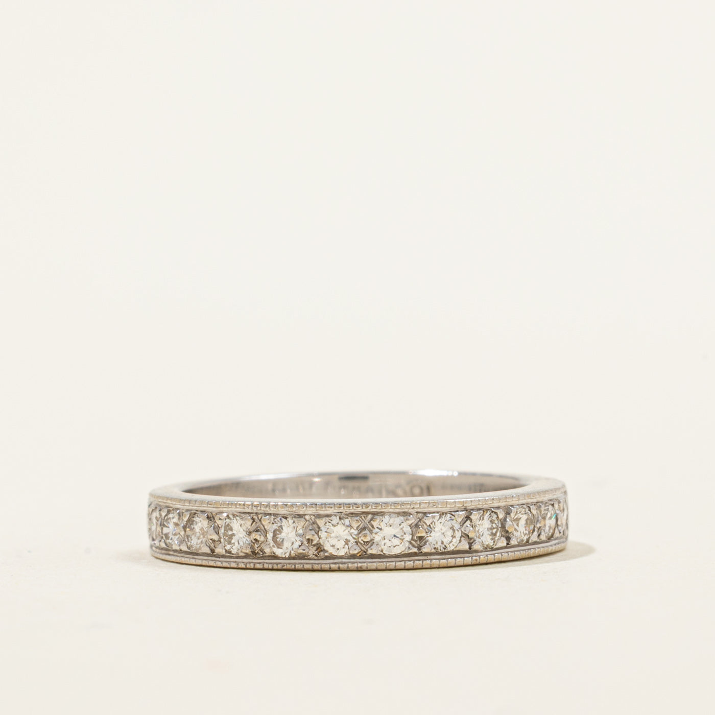 Illusion Set Diamond Ring | 0.26ctw | SZ 5.75 |