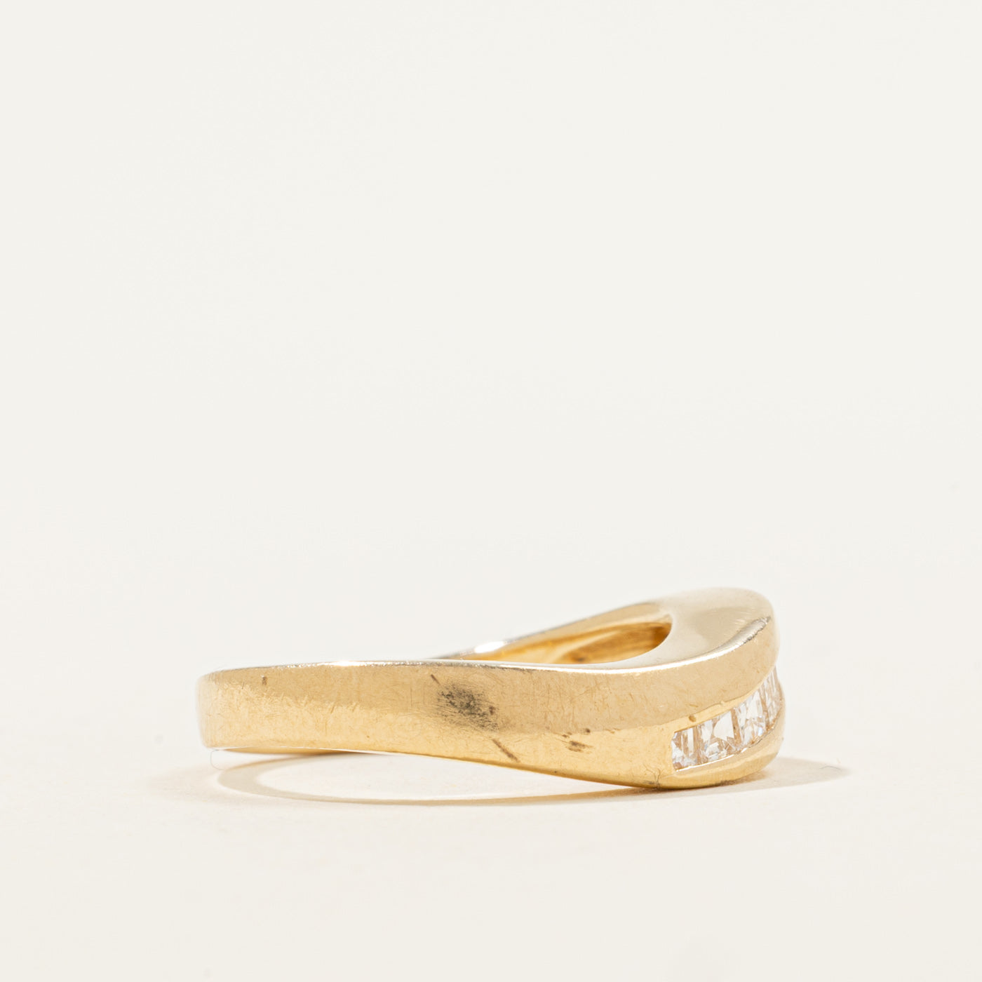 Bague Wave sertie de diamants en canal | 0,24 ct | Taille 5,25 | 