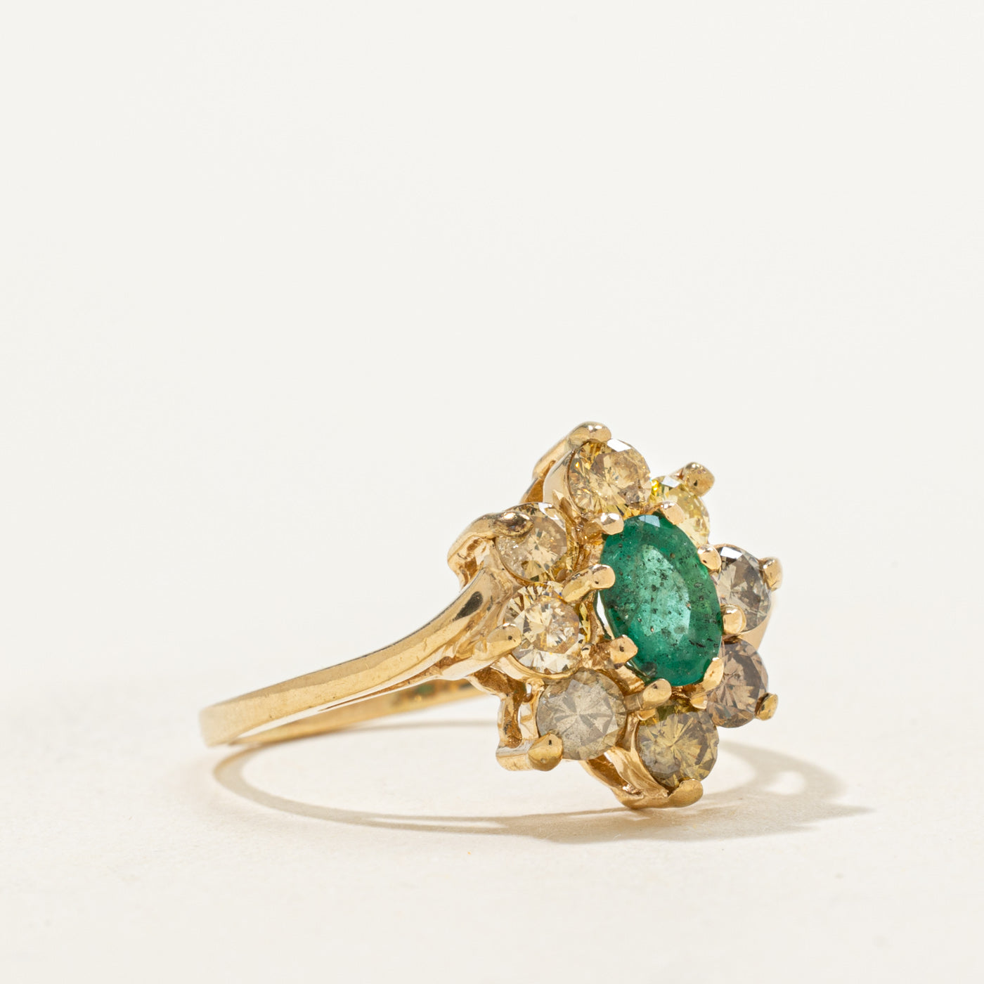 Emerald & Gradient Yellow Diamond Cocktail Ring | 0.80ctw, 0.40ct | SZ 7 |