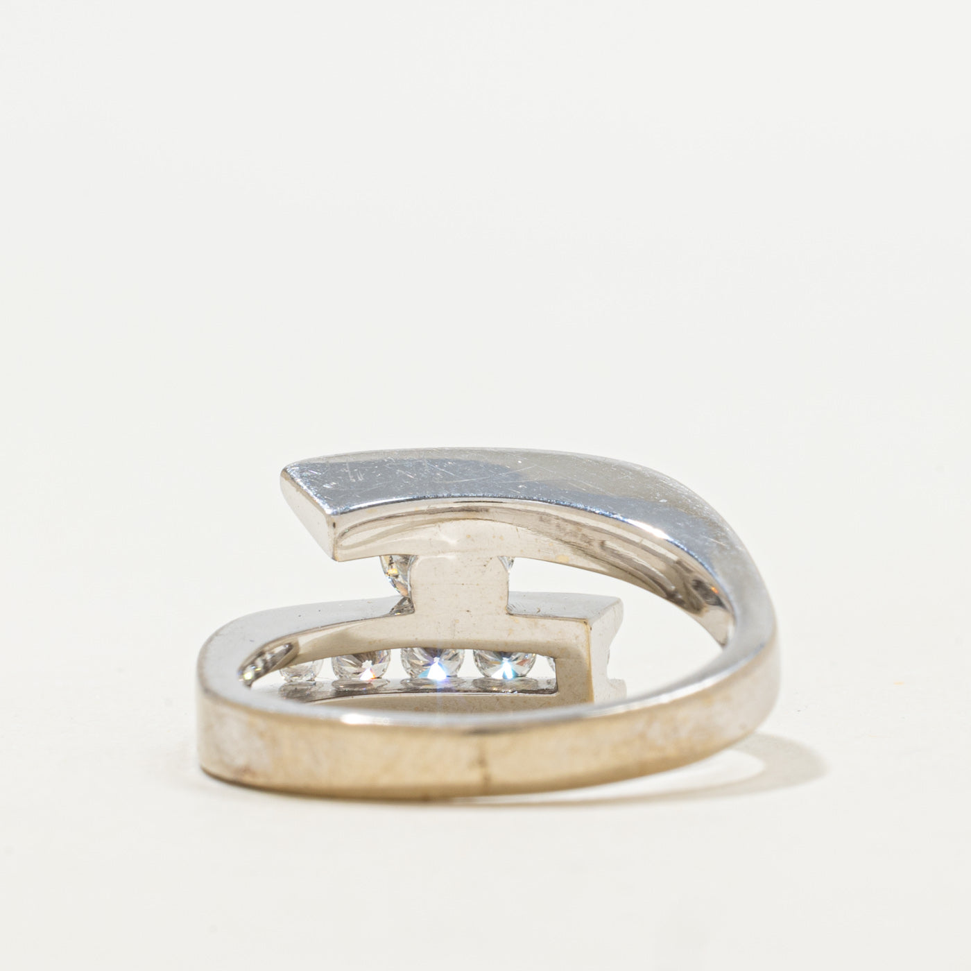 Bague Polar Ice en diamant canadien avec sertissage croisé | 0,77 ct | Taille 7,75 | 
