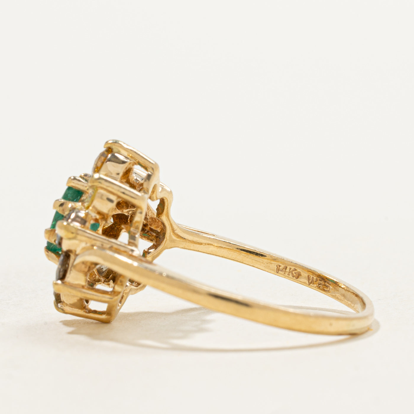 Emerald & Gradient Yellow Diamond Cocktail Ring | 0.80ctw, 0.40ct | SZ 7 |