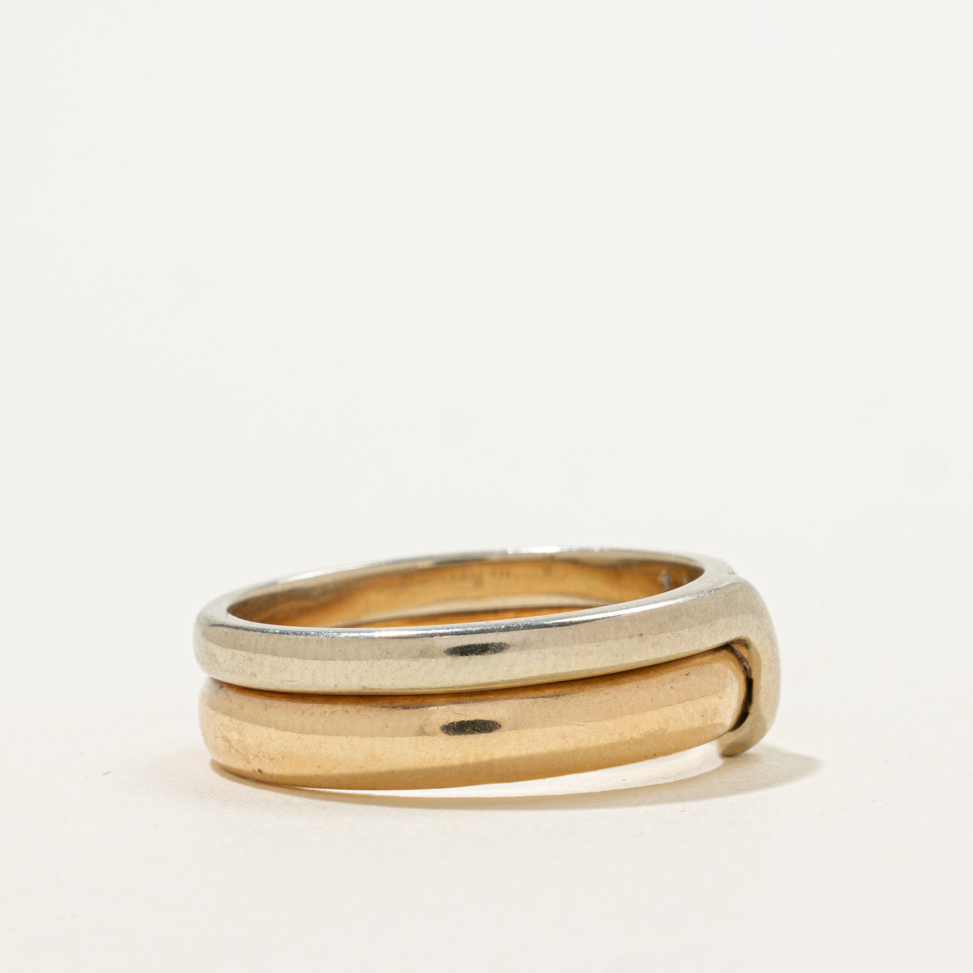 Bague sertie de diamants bicolores | 0,09 ct au total | Taille 9,75 | 