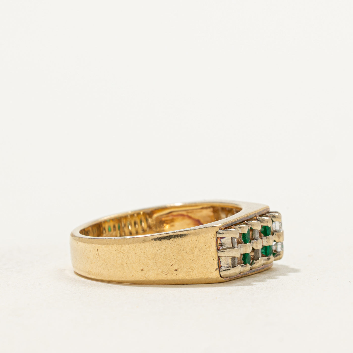 Diamond & Emerald Peaked Ring | 0.22ctw, 0.12ctw | SZ 6.75 |