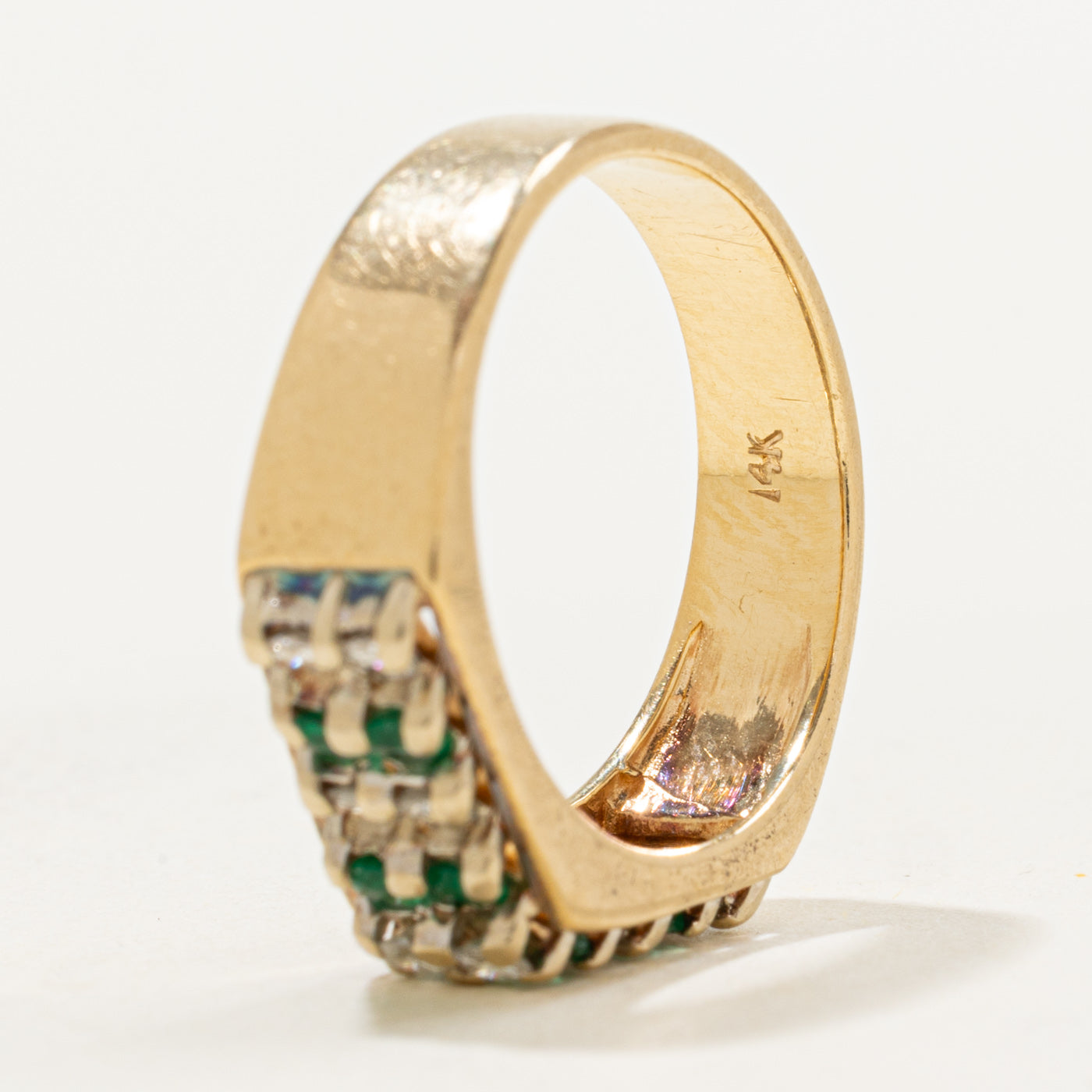 Diamond & Emerald Peaked Ring | 0.22ctw, 0.12ctw | SZ 6.75 |