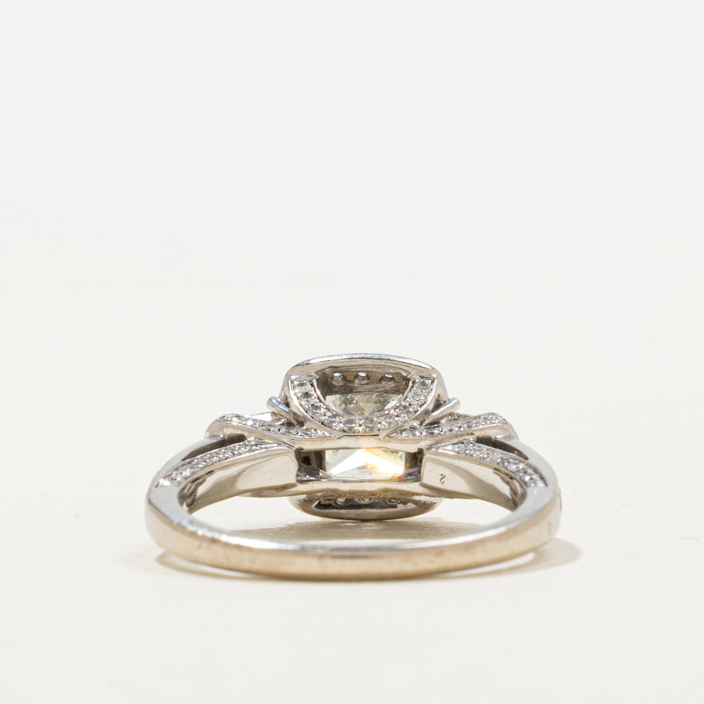 'Simon G' Three Stone Princess Cut Diamond Gallery Ring | 1.84ctw | SZ 6.25 |