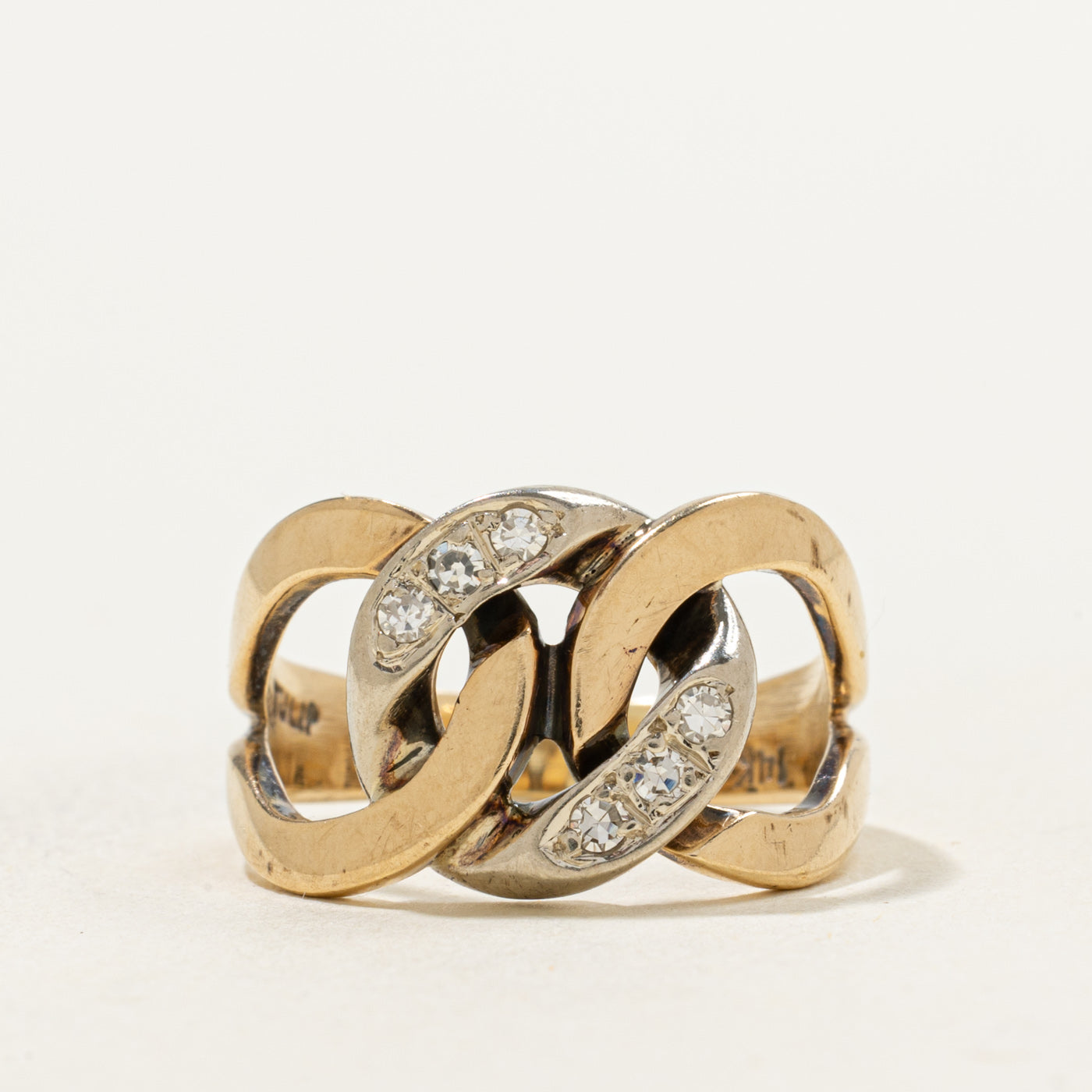 Curb Link Diamond Ring | 0.15ctw | SZ 5.75 |