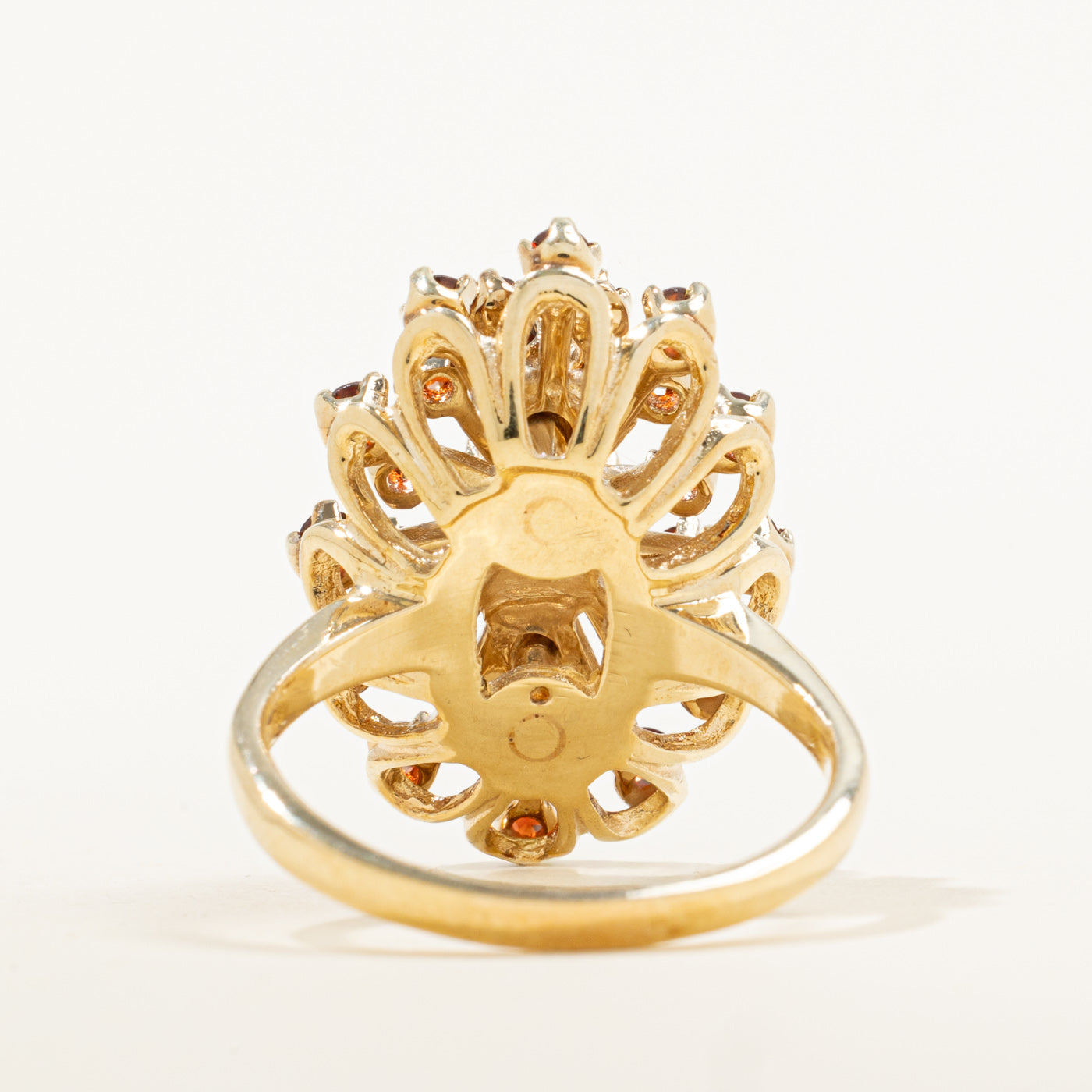 High Set Garnet Cocktail Ring | 0.92ctw | SZ 7 |