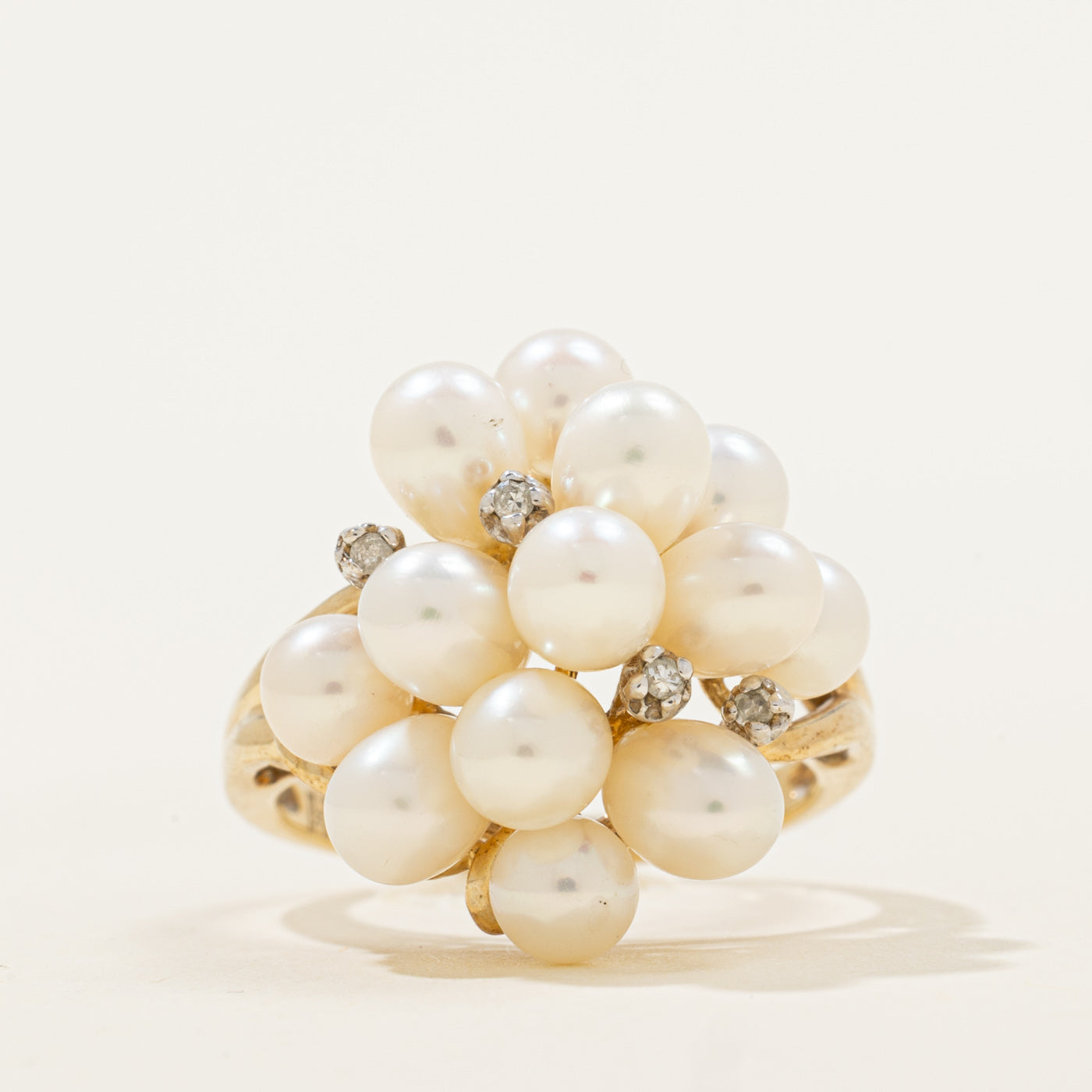 Pearl & Diamond Cocktail Ring | 0.02ctw | SZ 7 |