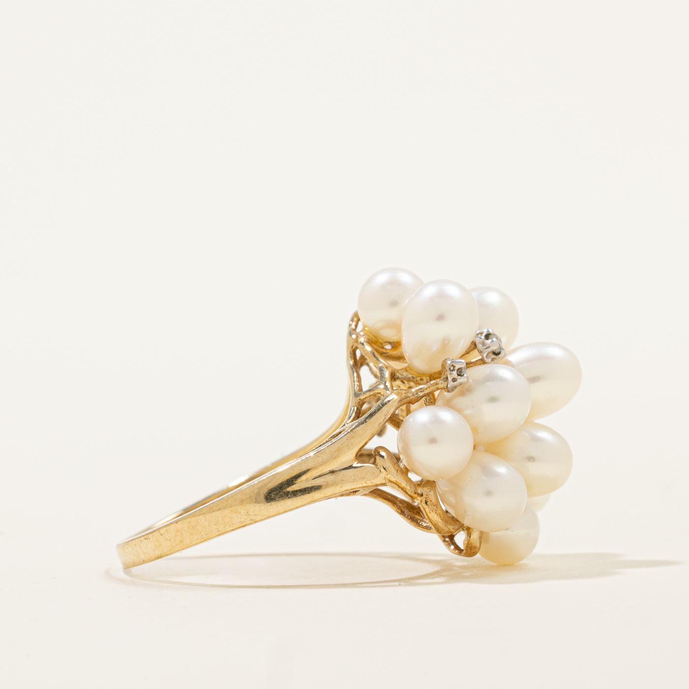 Pearl & Diamond Cocktail Ring | 0.02ctw | SZ 7 |