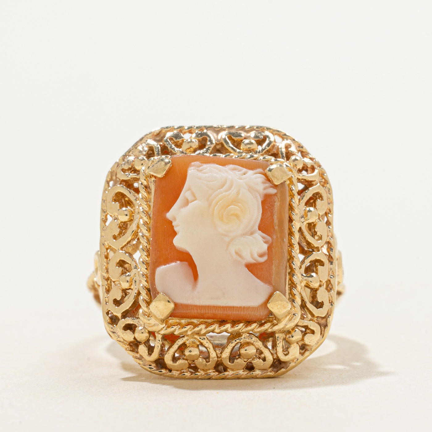 Filigree Edge Cameo Ring | SZ 8 |