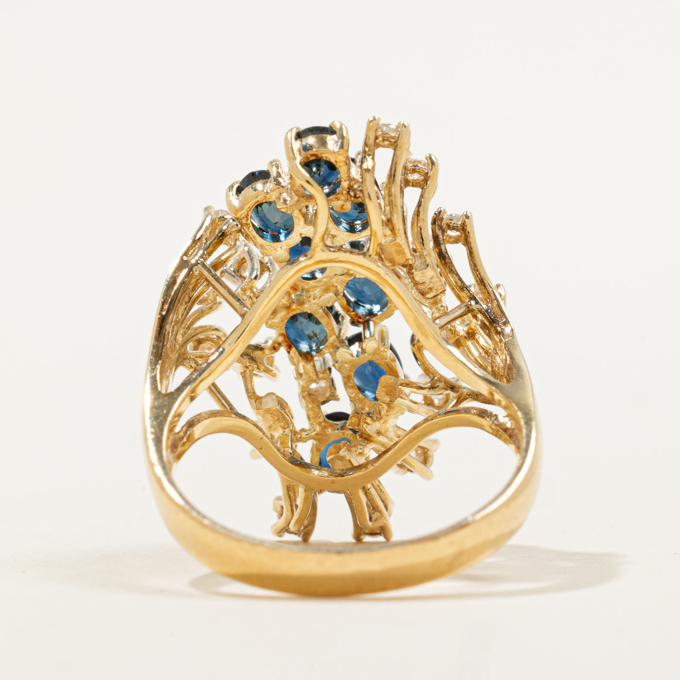 Bague cocktail en cascade de saphirs et diamants | 1,71 ct, 0,36 ct | Taille 7,25 | 