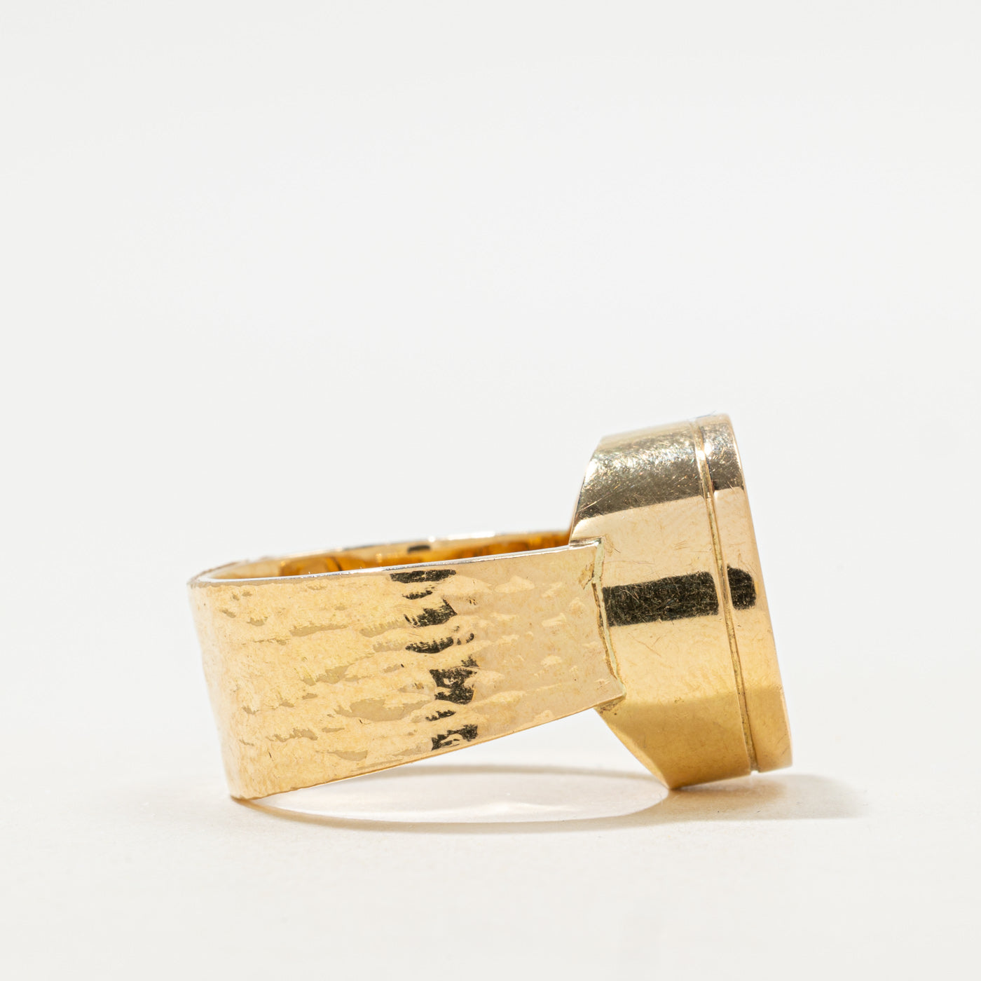 Bague cocktail en opale sertie clos | 2,85 ct | Taille 9,25 |