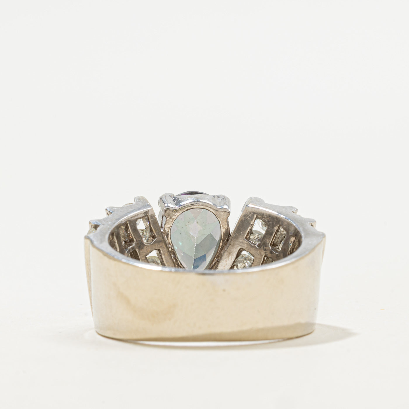 Bague cocktail en topaze mystique et diamants | 2,00 ct, 2,00 ct au total | Taille 8 | 