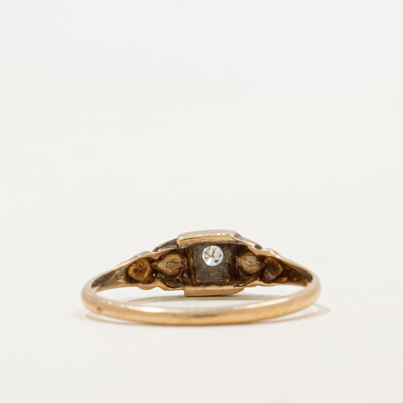 10K Two Tone Gold Diamond Textured Ring | SZ 5.75 |