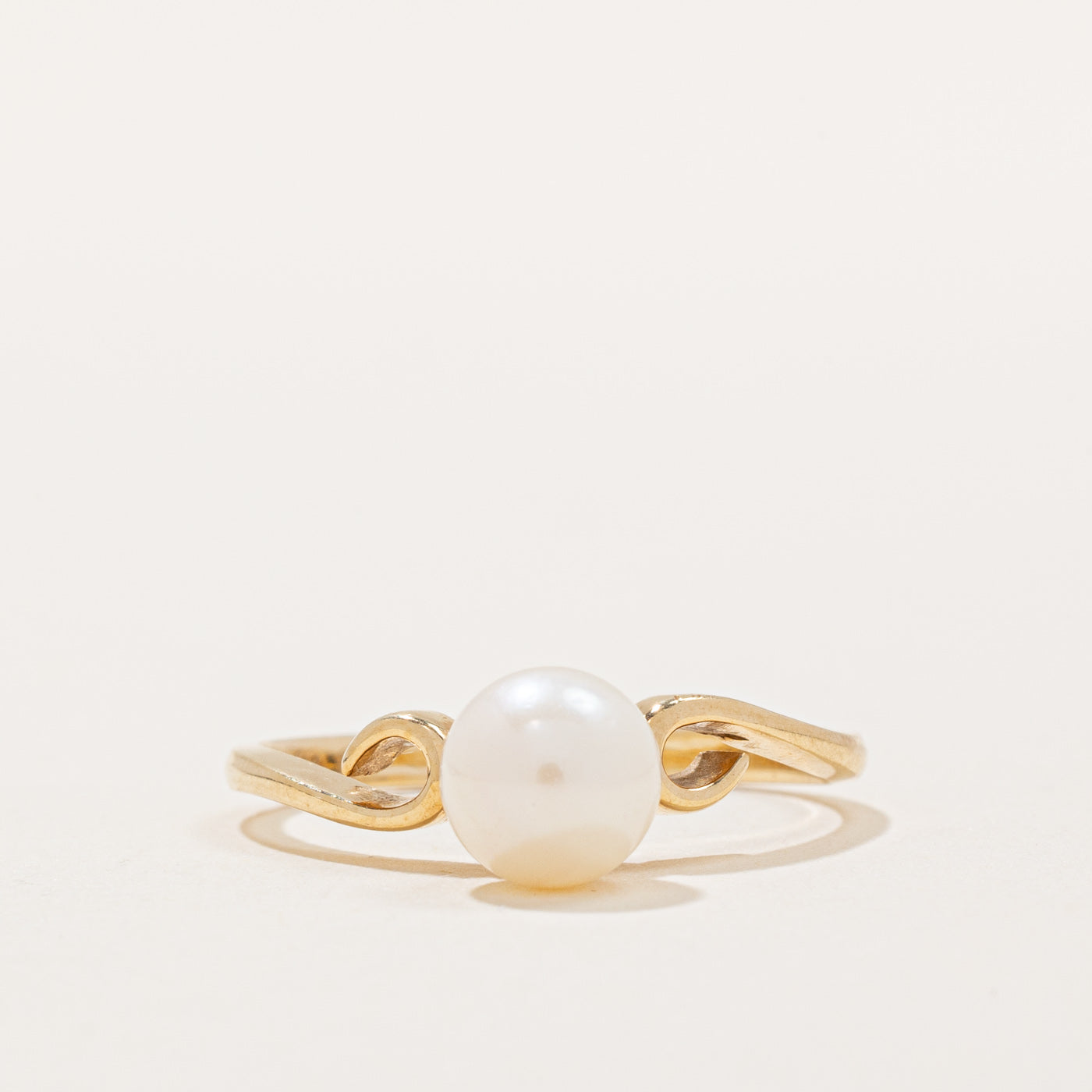 Pearl Ring | SZ 6.25 |