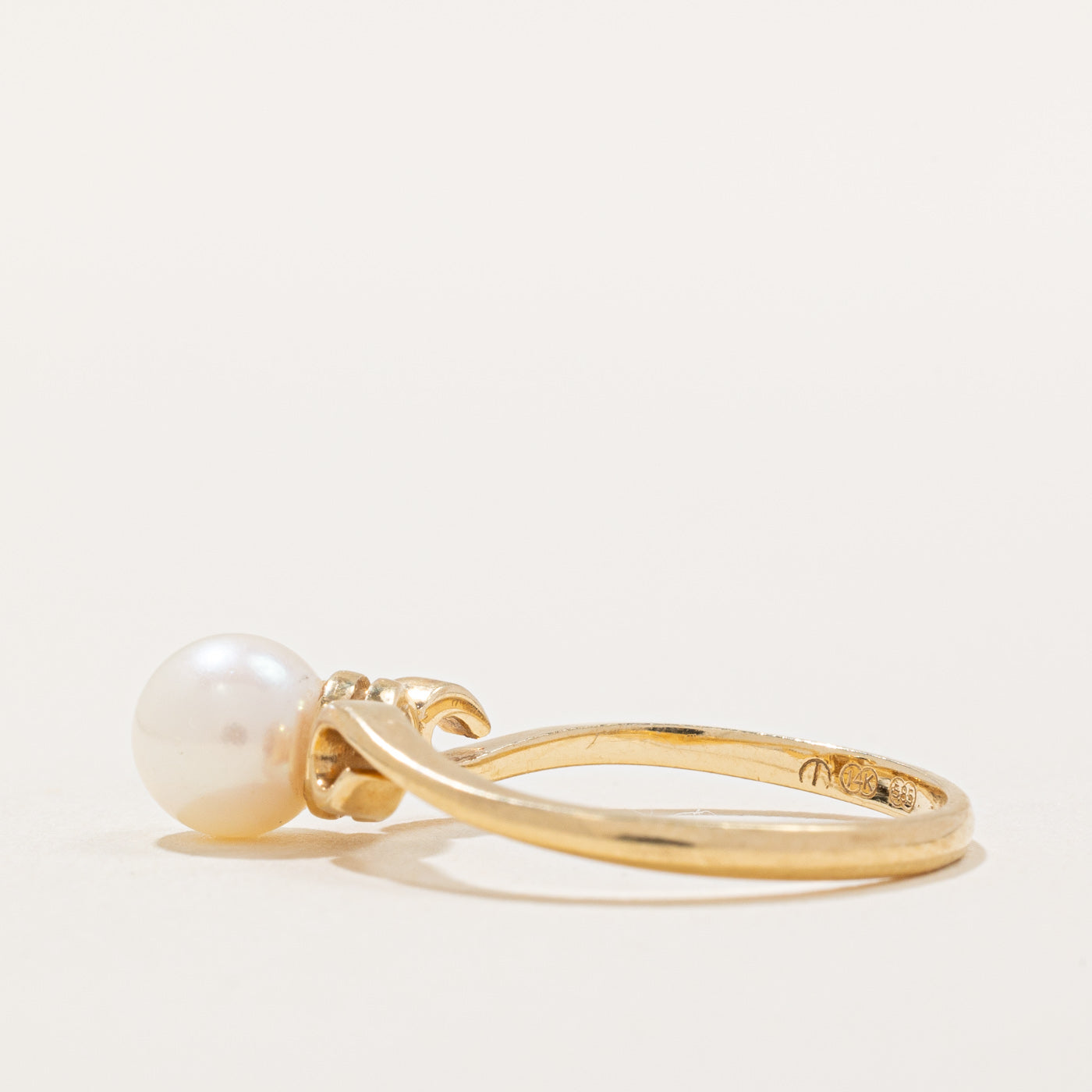 Pearl Ring | SZ 6.25 |